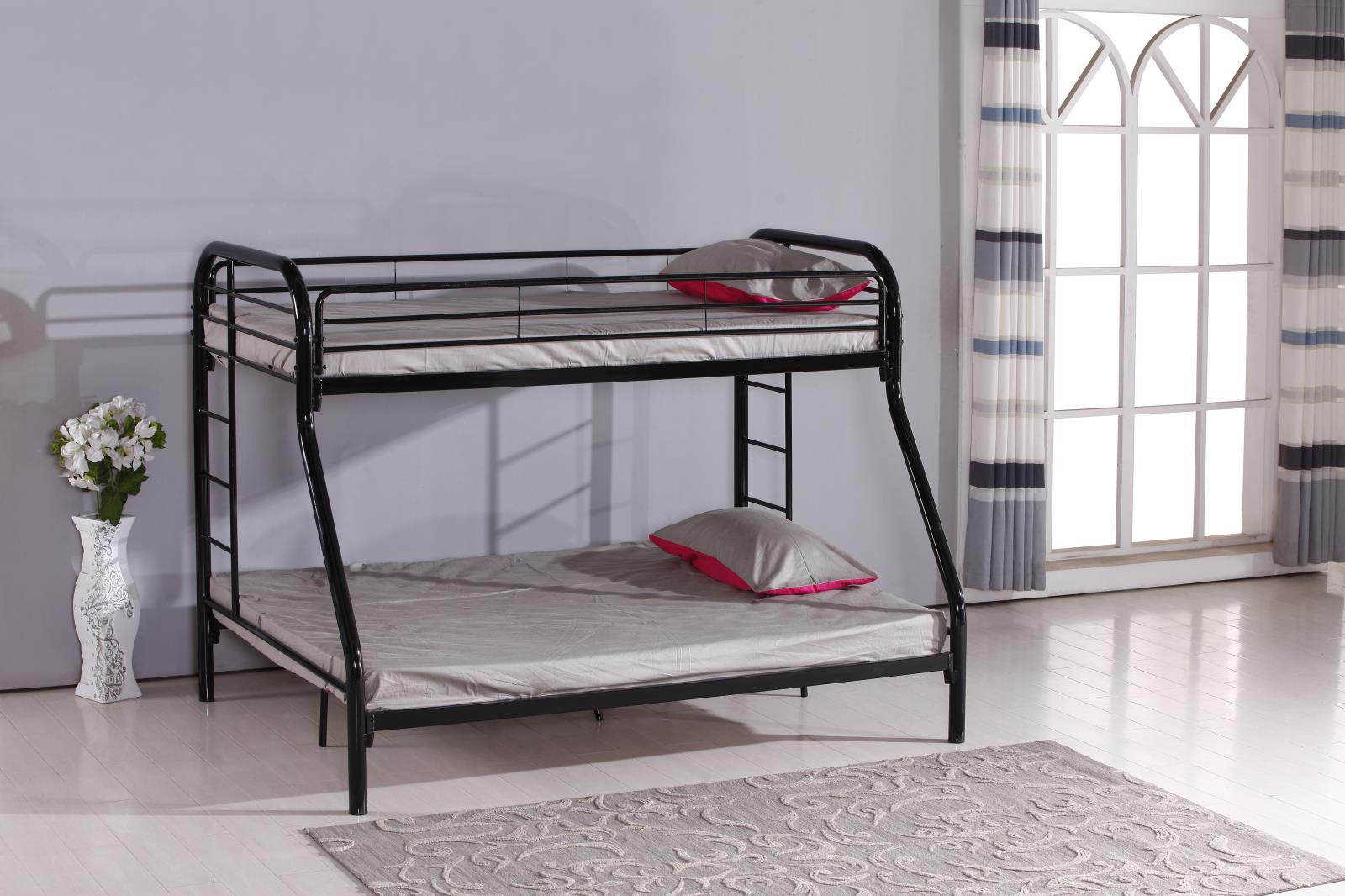 Black Twin/Full Bunk Bed (S130)