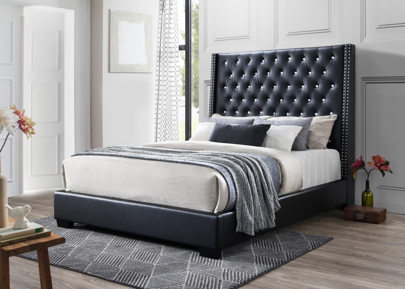 Black Leather King Bed (B577)