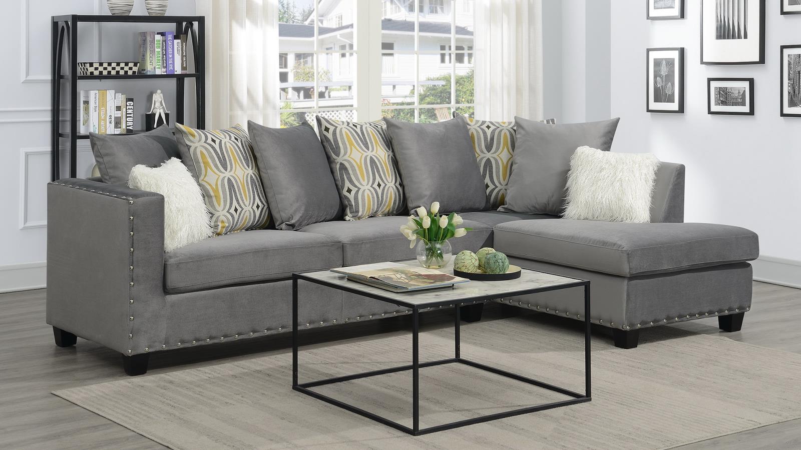 Gray 2-Piece Sectional (U315)