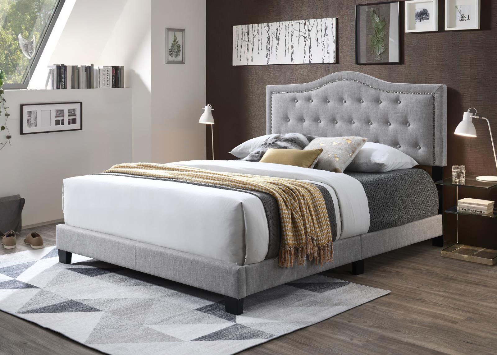 Light Gray King Bed (B601)