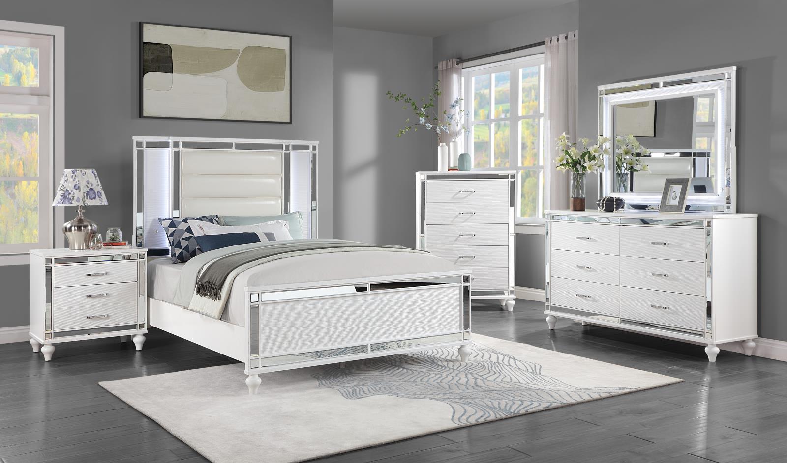 White Gloss Chest (B224) — view 2