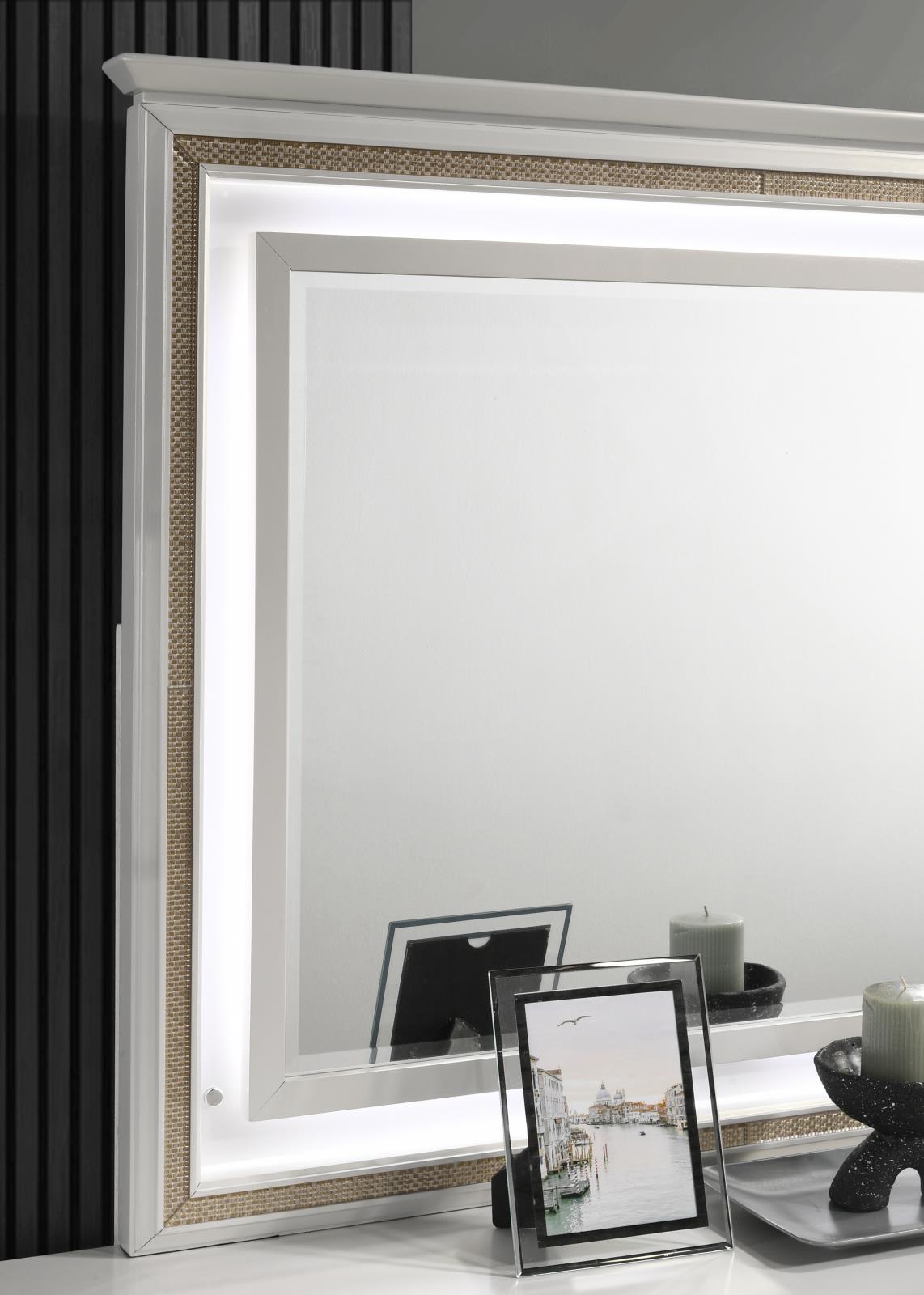 Magic Gold Mirror (B026)