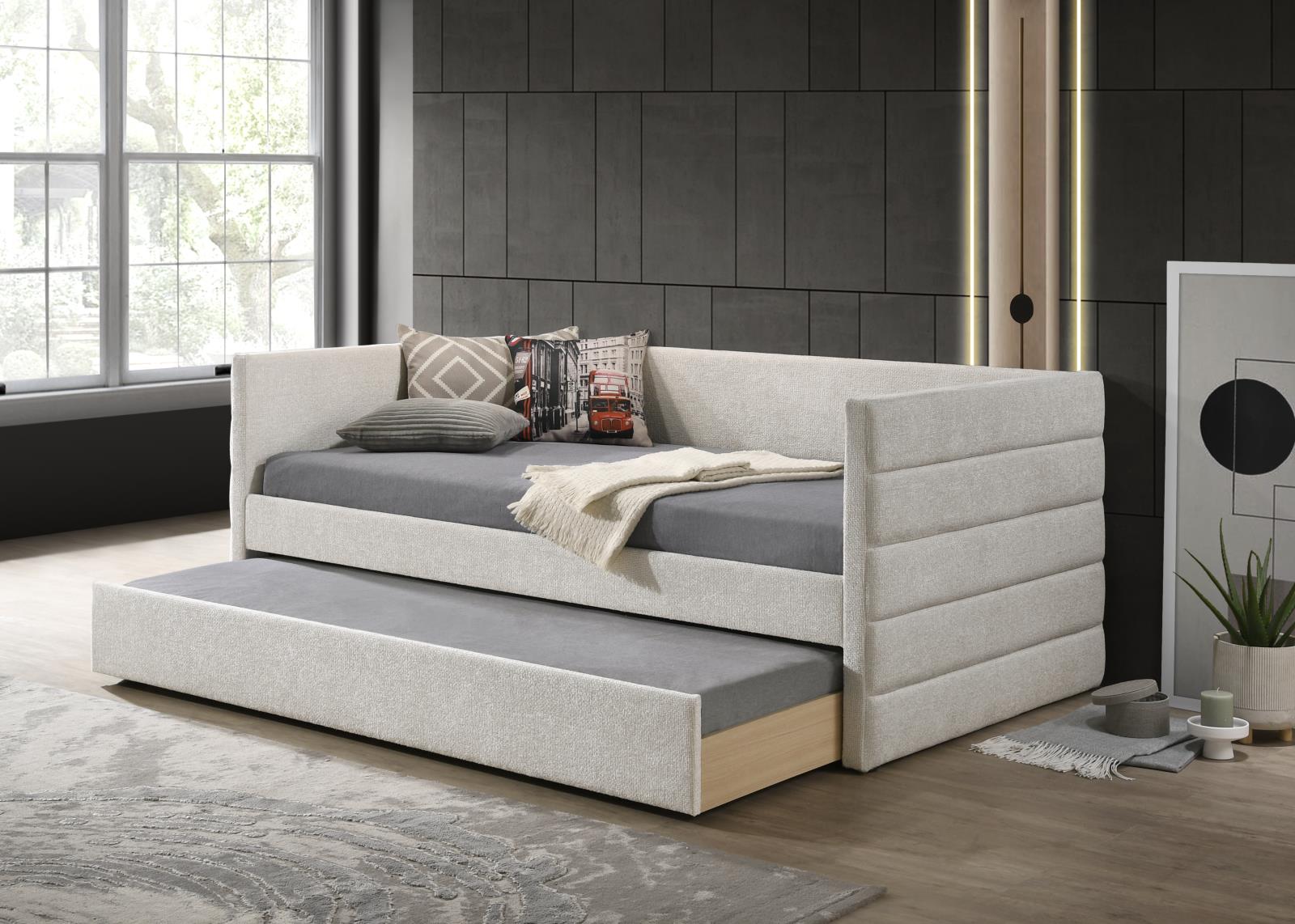 Pearl Daybed (DB811) — view 2