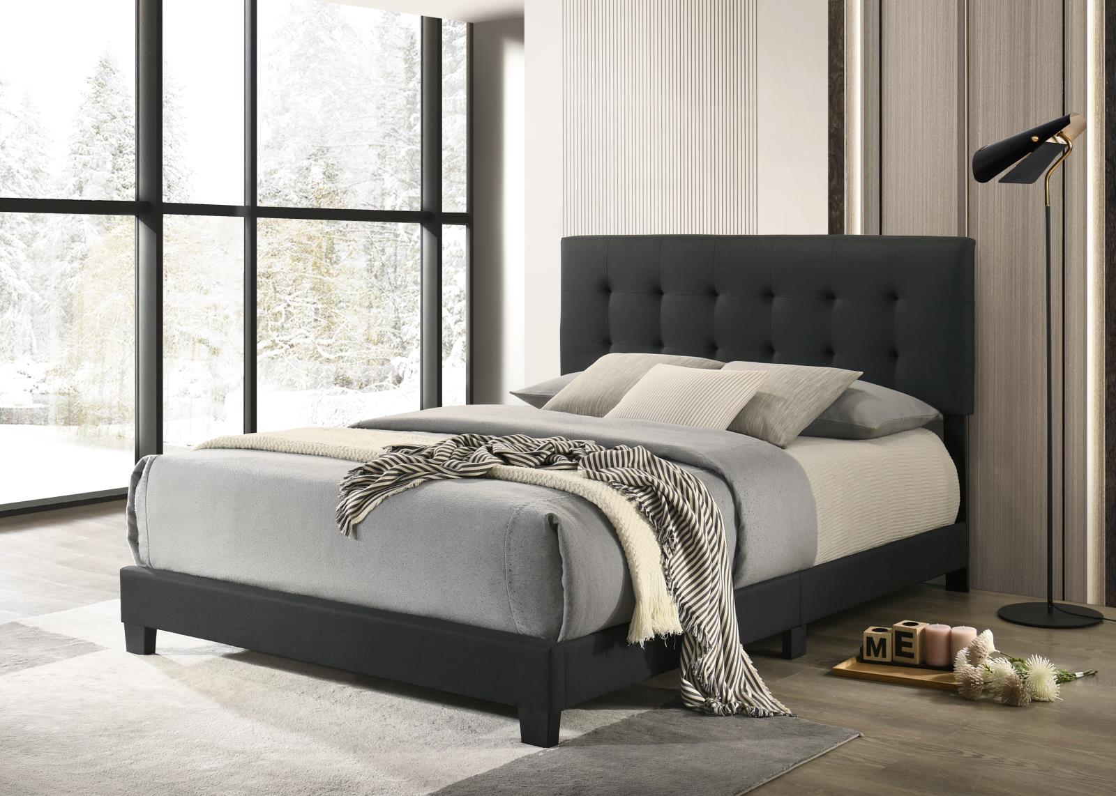 Black King Bed (B608)