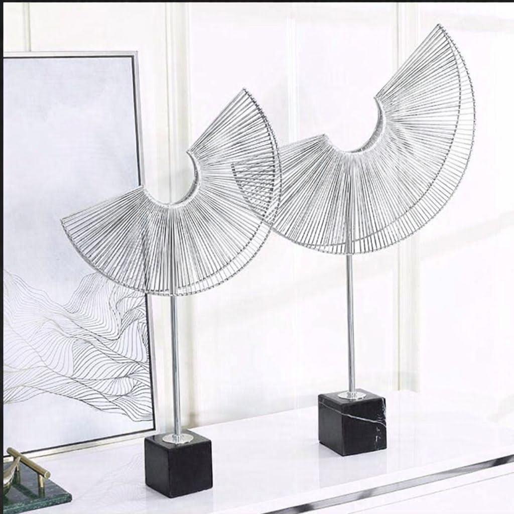 Silver Metal Semicircle Figurine 14" × 24"