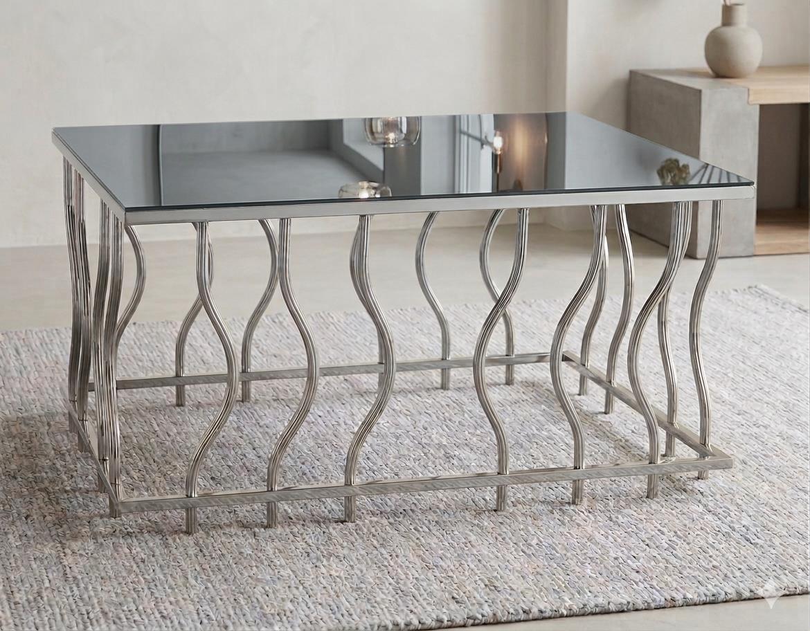 Kare Mihrap Silver Mirrored Top Coffee Table