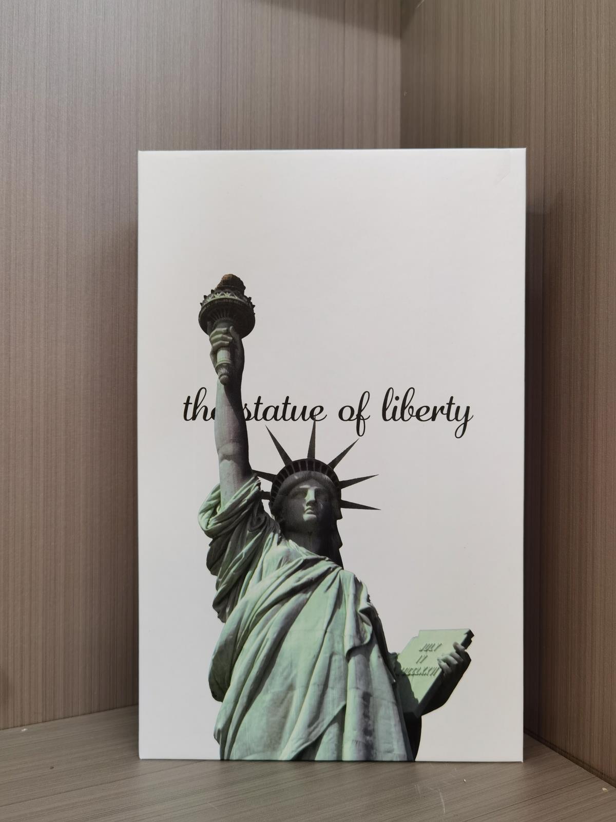 Modern Book (Fendi)