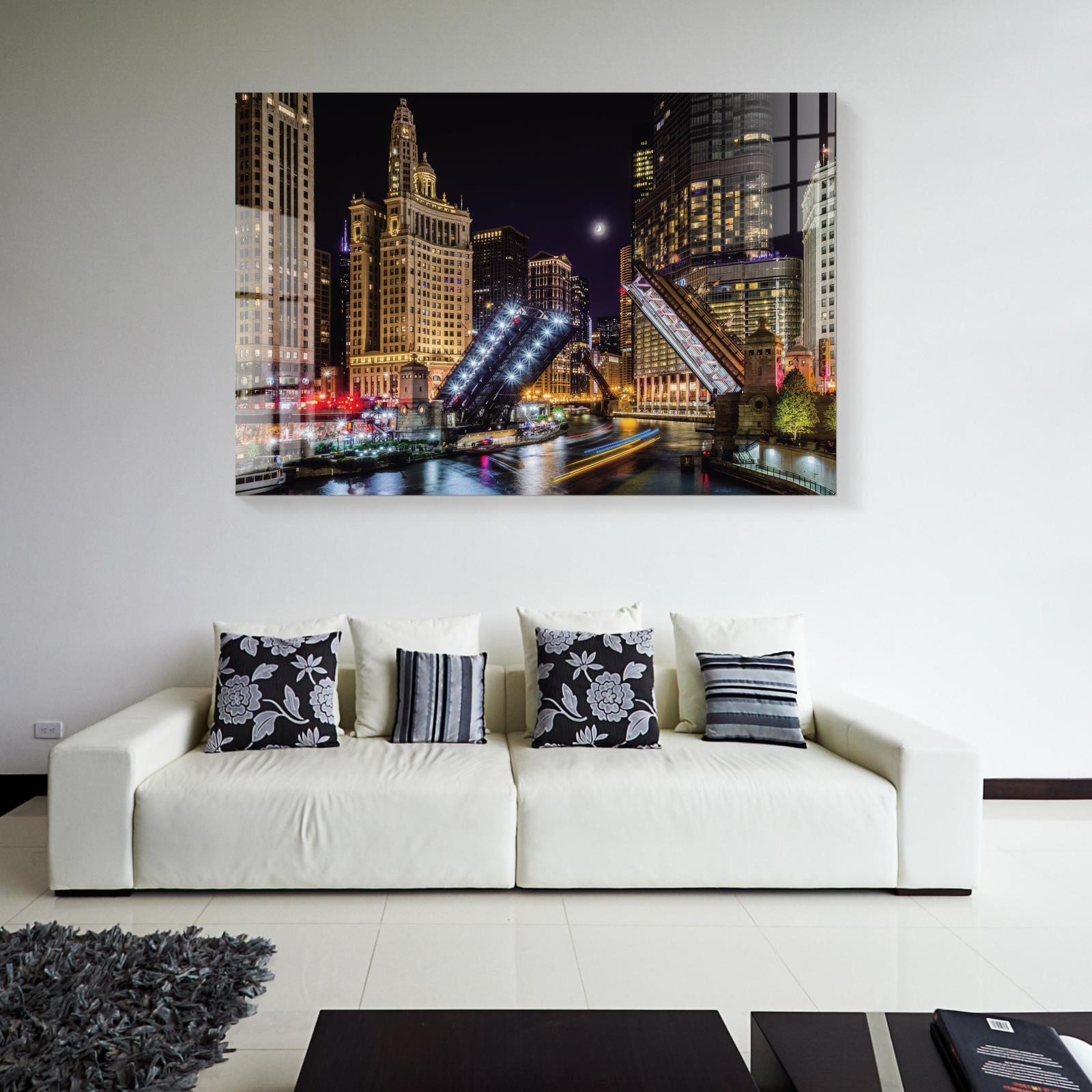 Tempered Glass Chicago Bridge