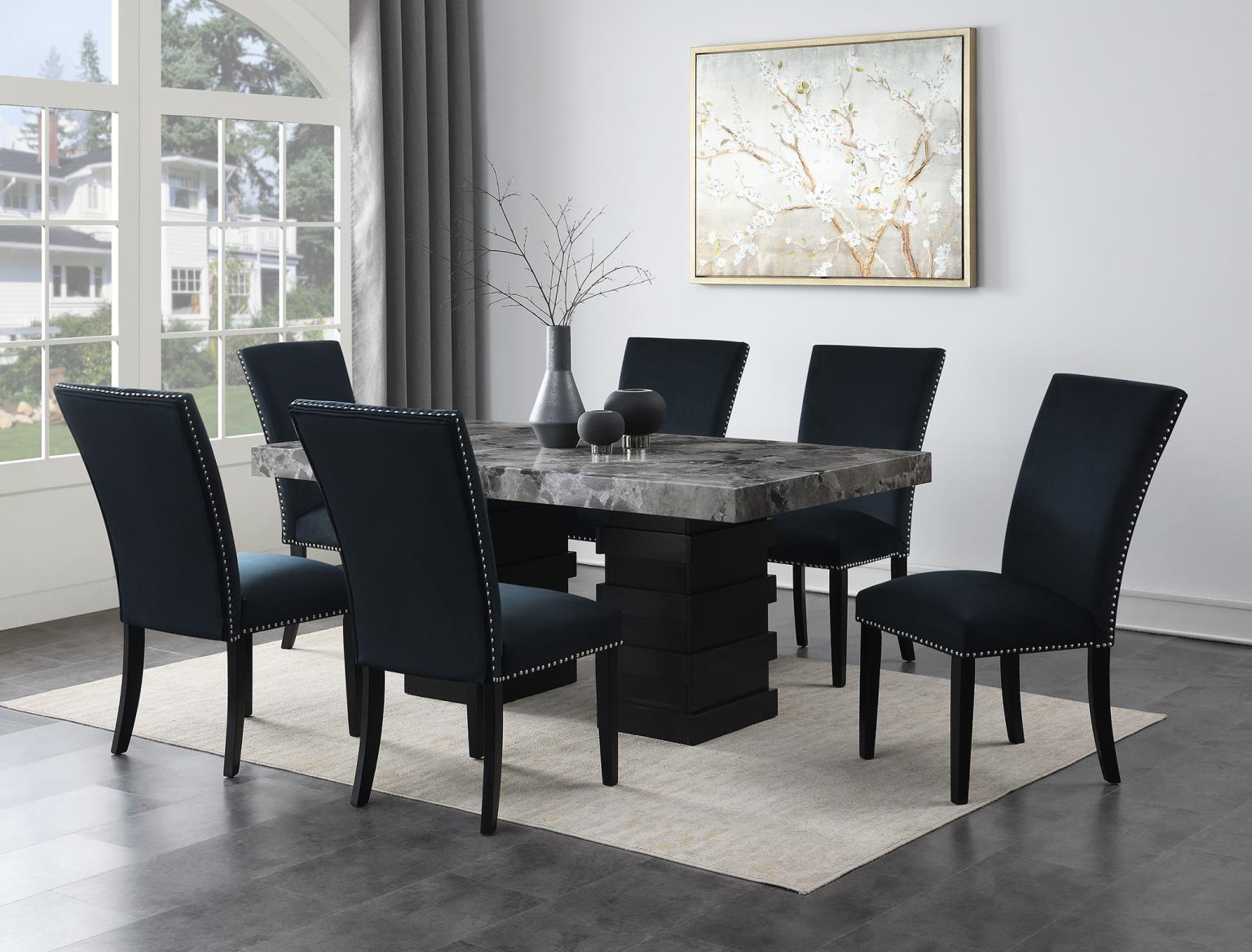 Dining Table — photo 9
