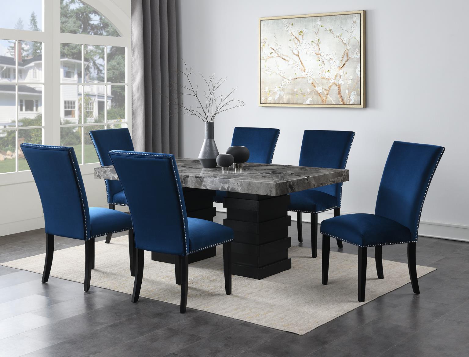 Dining Table — photo 10
