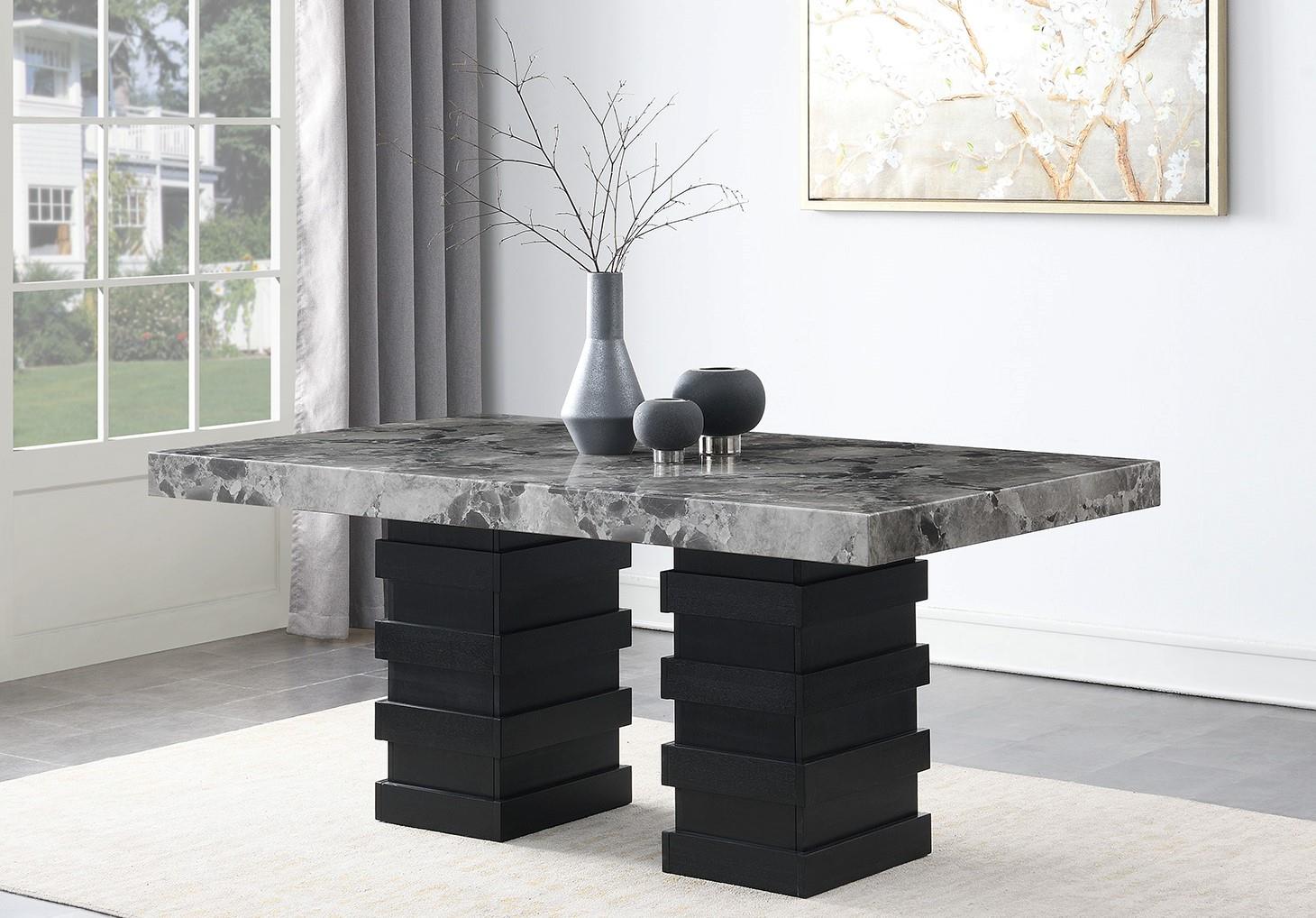 Dining Table — photo 2