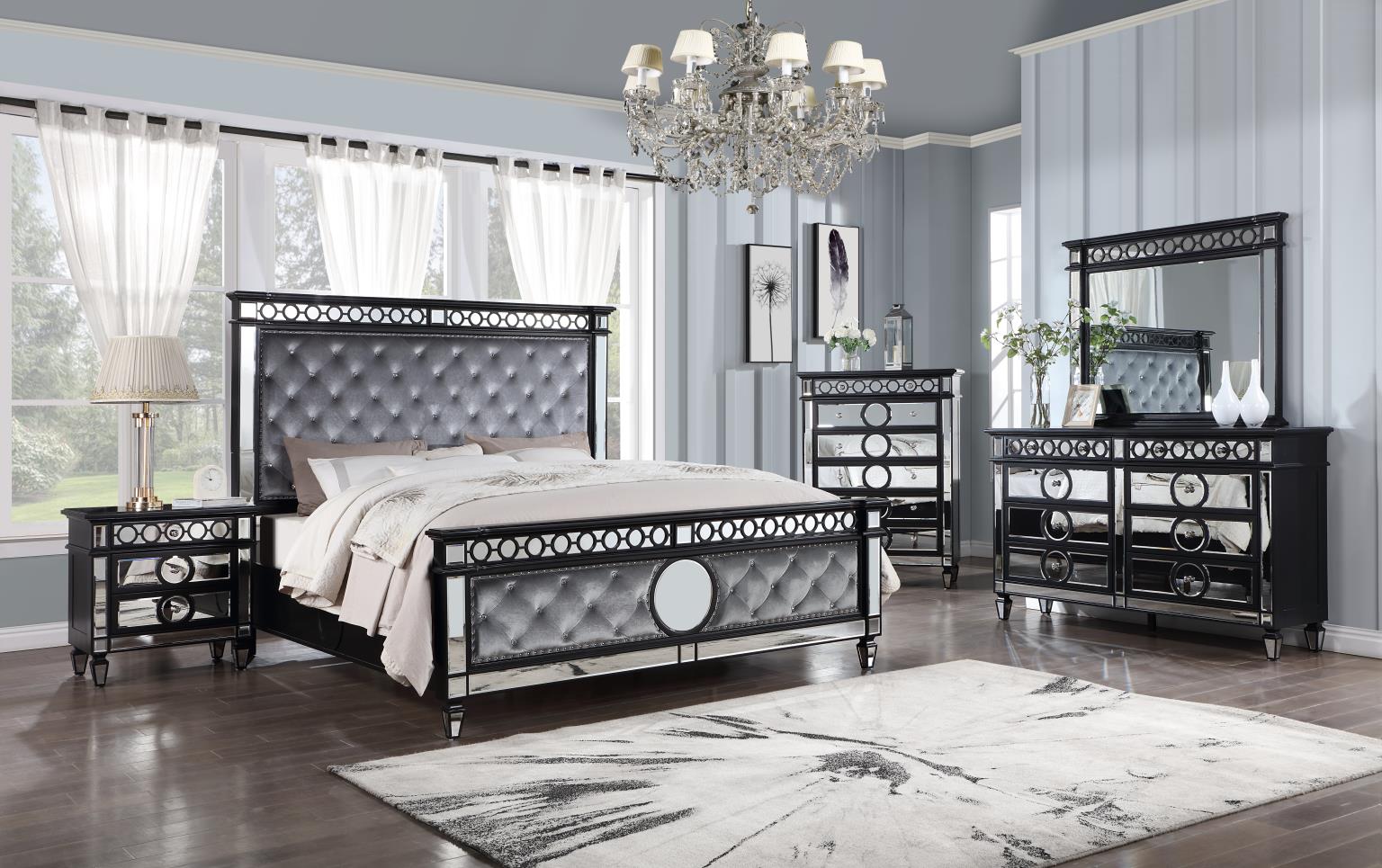 King Bed - Dresser - Mirror — photo 2