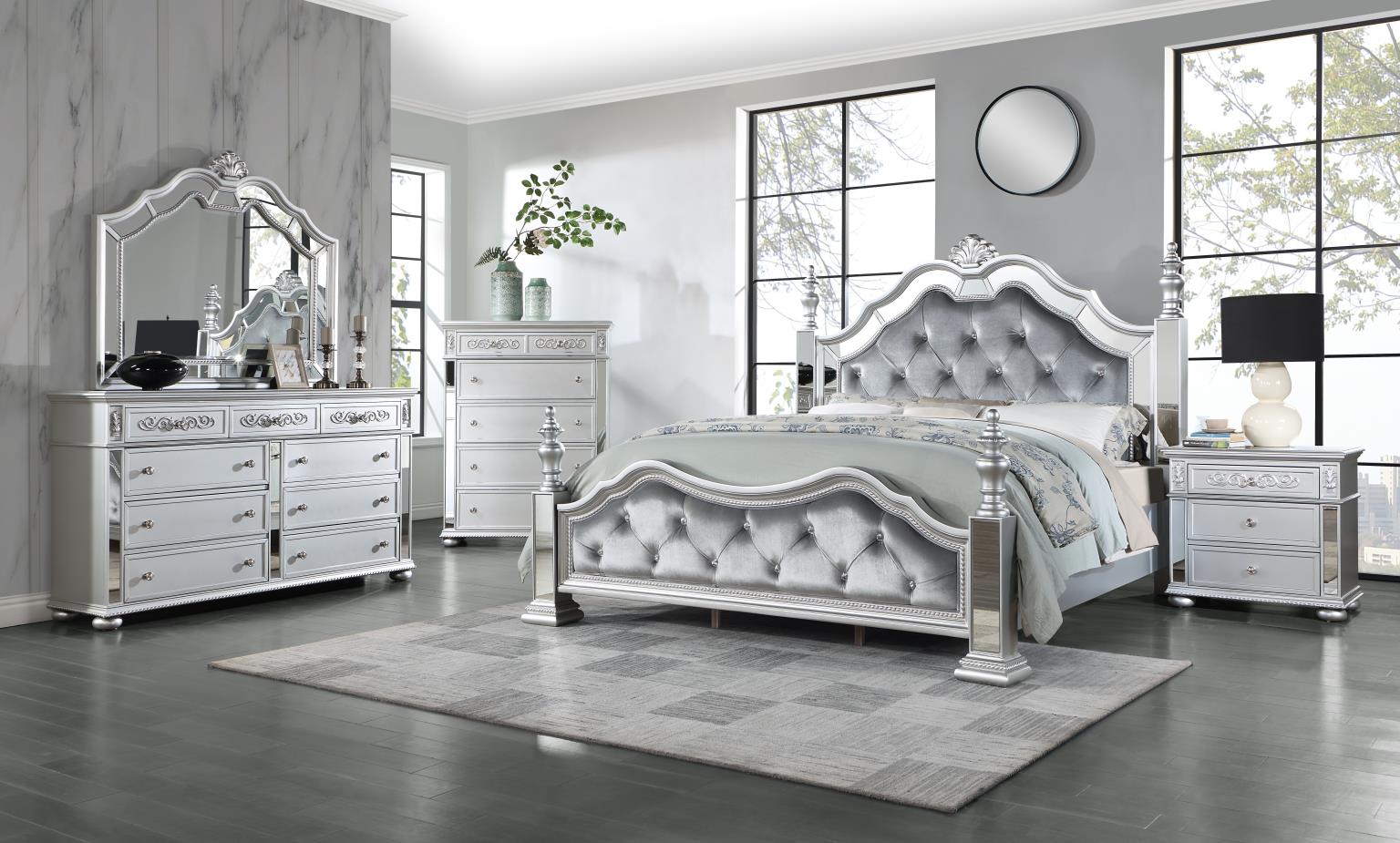 Silver Dresser — photo 2