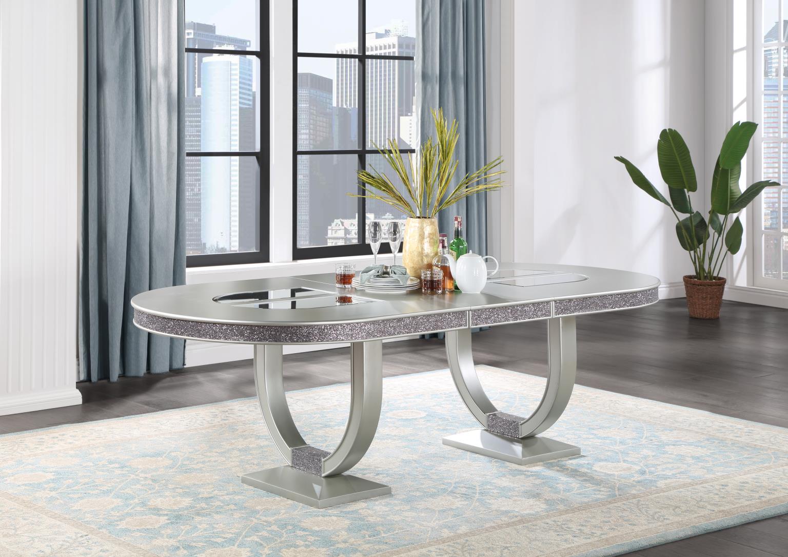 Dining Table & 4 Side Chairs & 2 Arm Chairs — photo 2