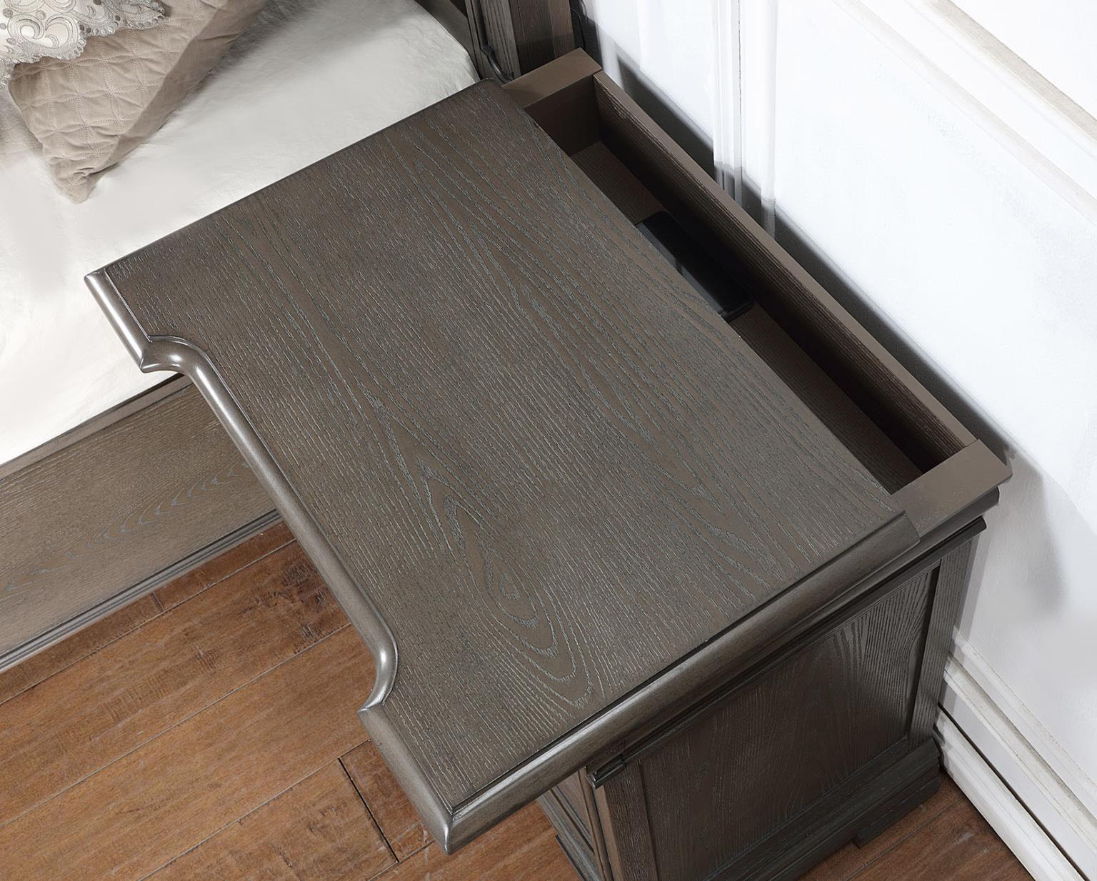 King Bed Frame - Dresser - Mirror - Chest - Nightstand — photo 14