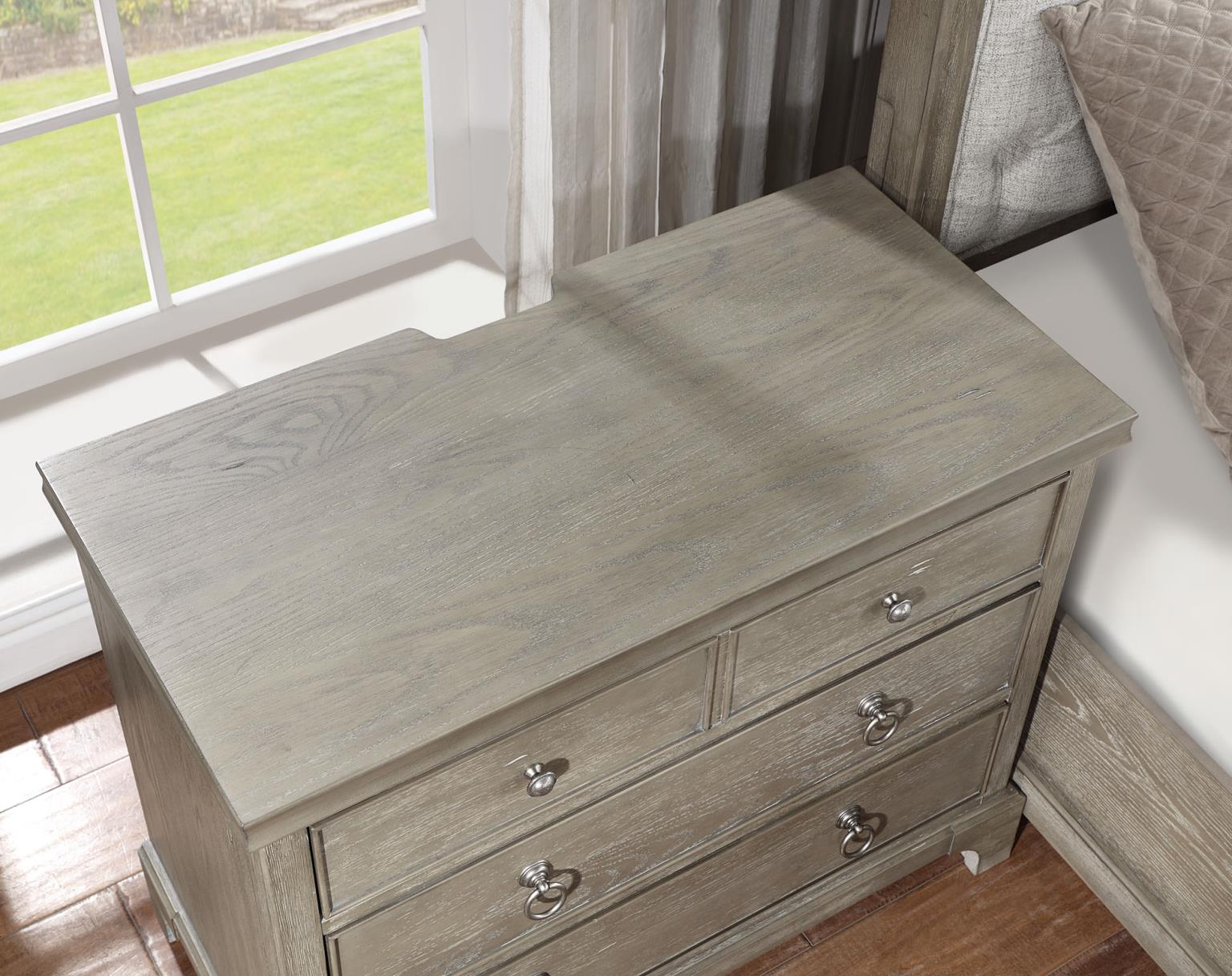 Queen Bed Frame - Dresser - Mirror — photo 9