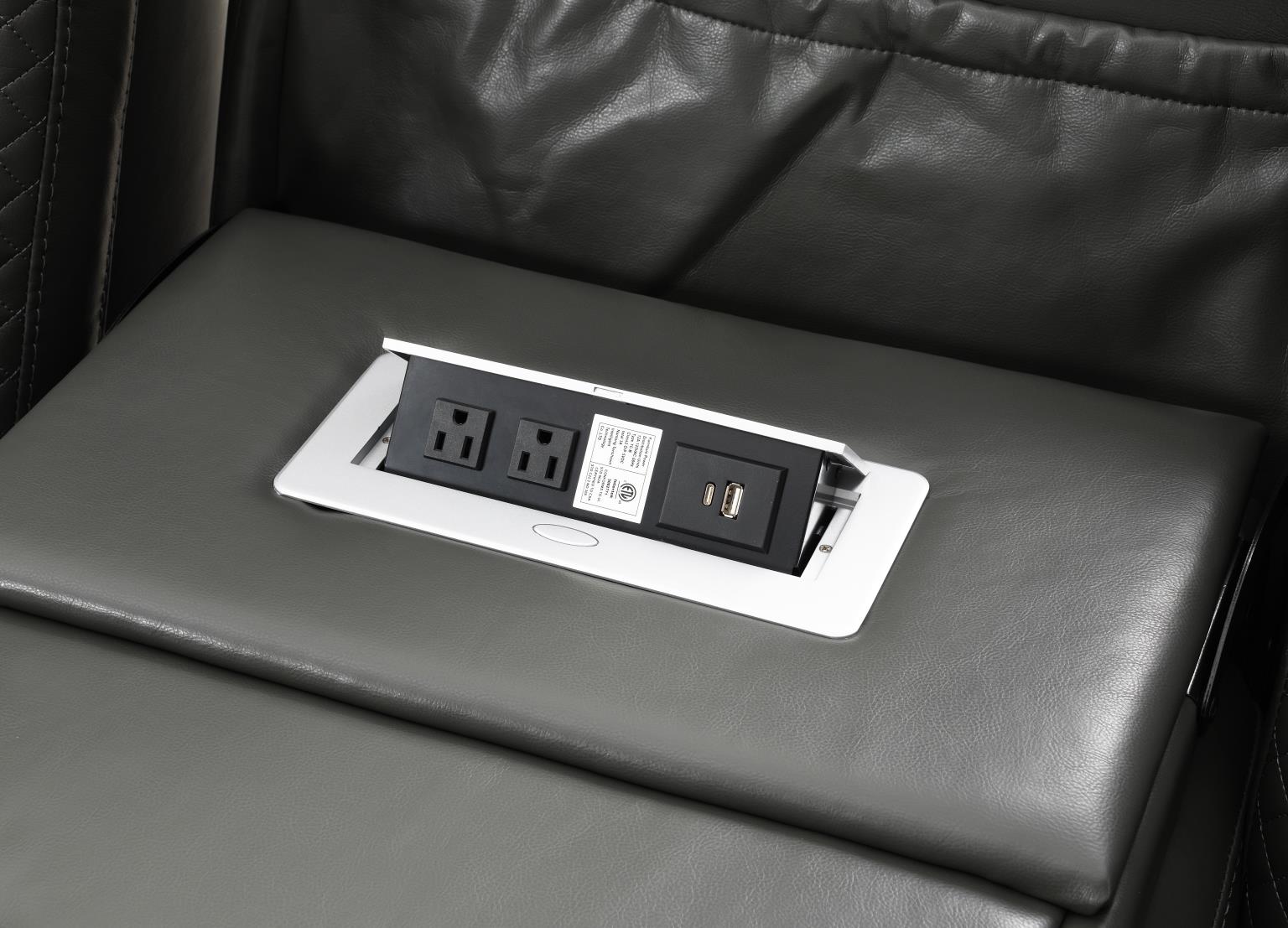 Power Reclining — photo 9