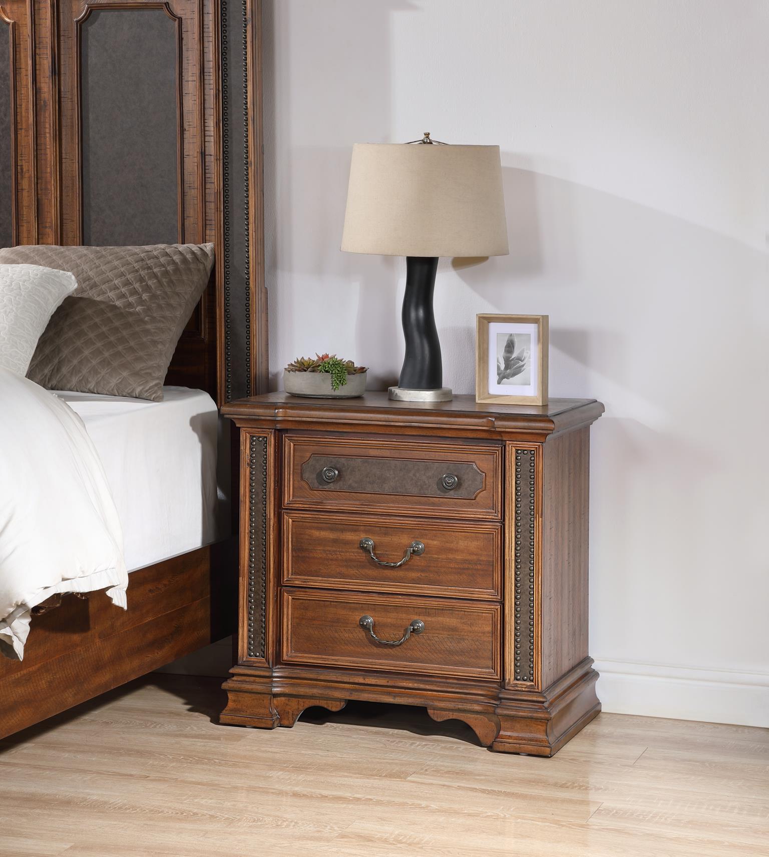 King Bed Frame - Dresser - Mirror - Chest - Nightstand — photo 12