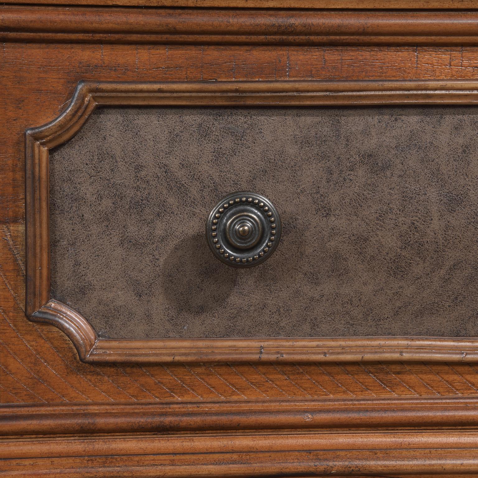 King Bed Frame - Dresser - Mirror - Chest - Nightstand — photo 13