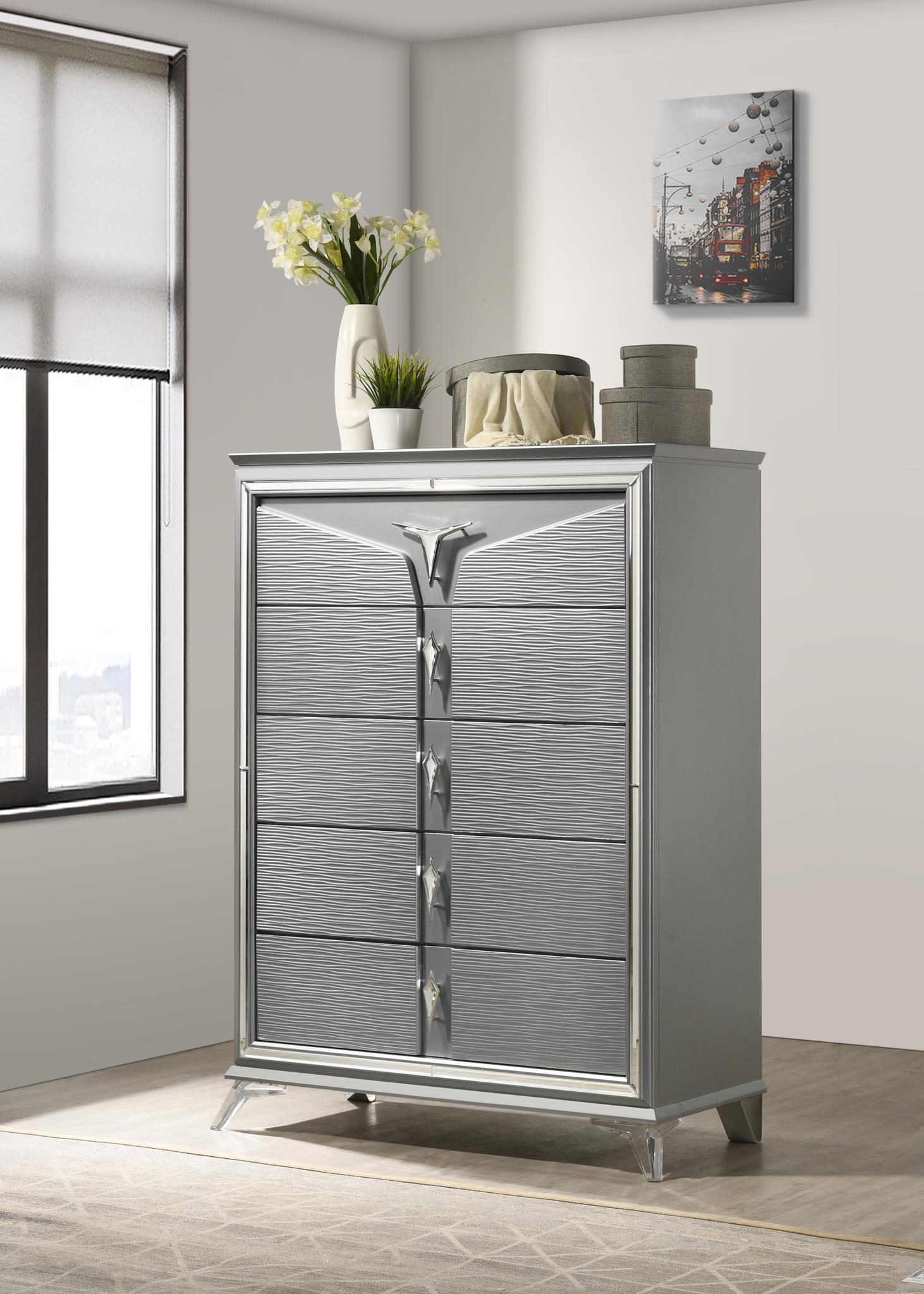 King Bed Frame - Dresser - Mirror - Chest - Nightstand — photo 8