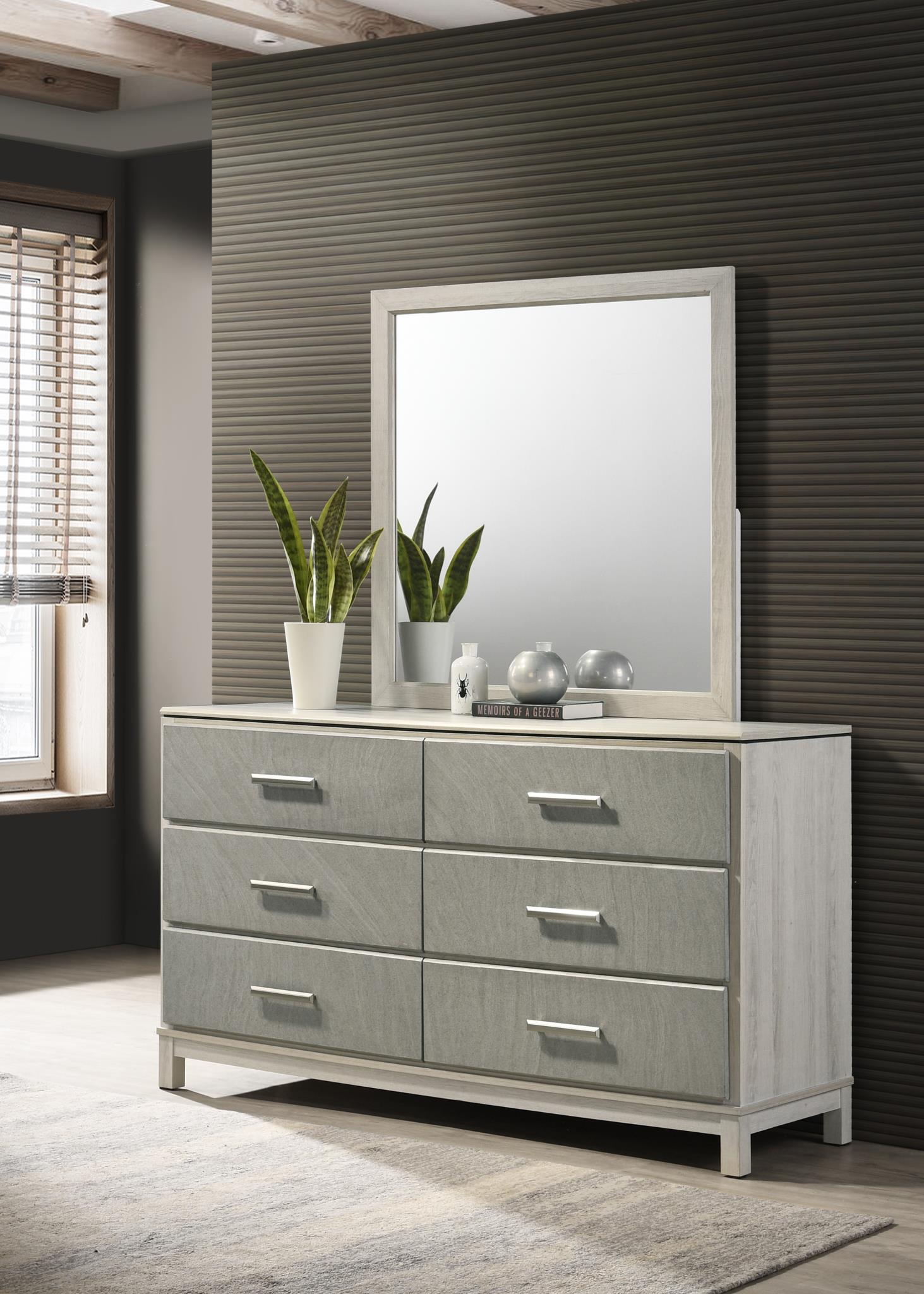 King Bed Frame - Dresser - Mirror - Chest - Nightstand — photo 4