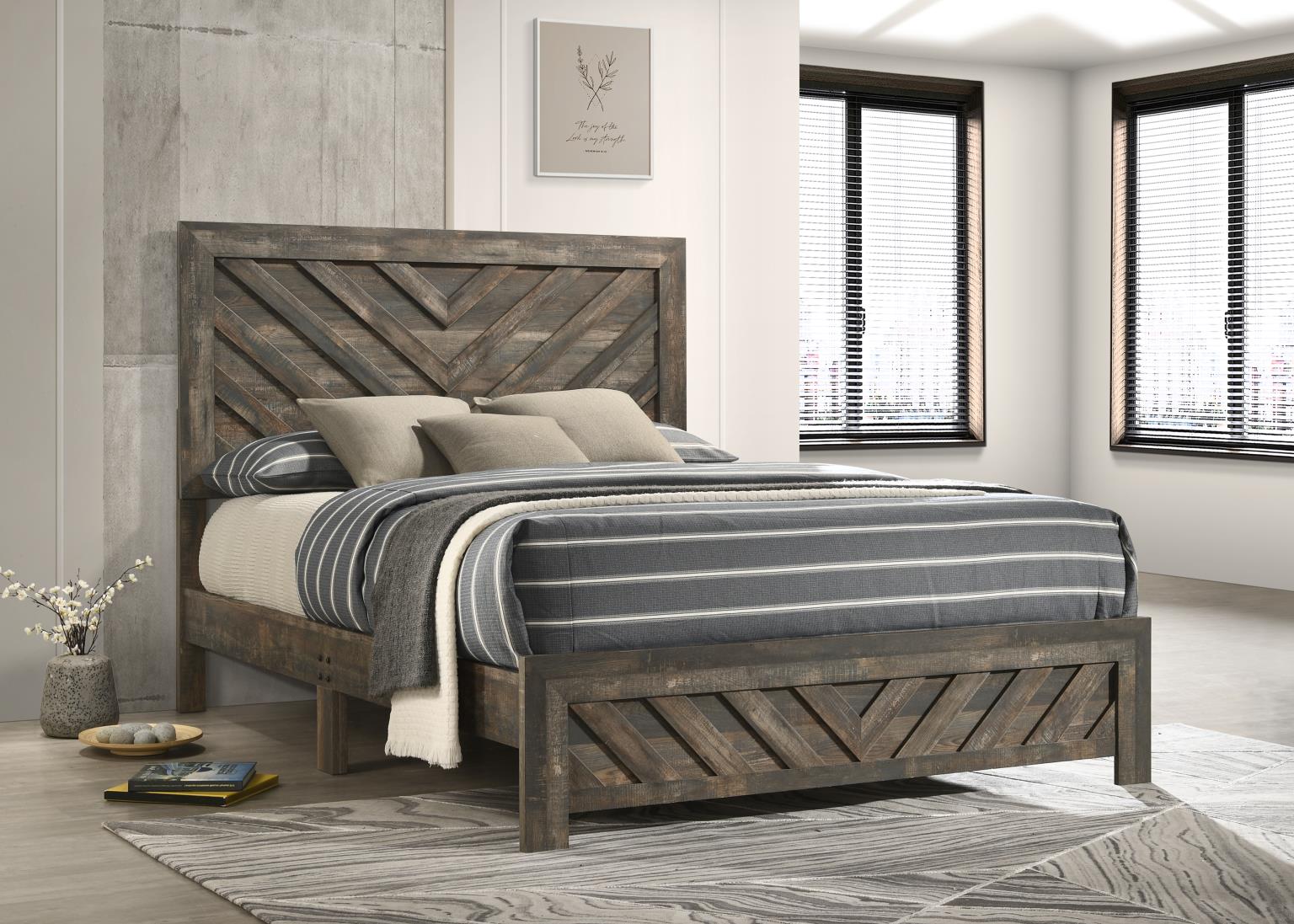 King Bed Frame - Dresser - Mirror - Chest - Nightstand — photo 2