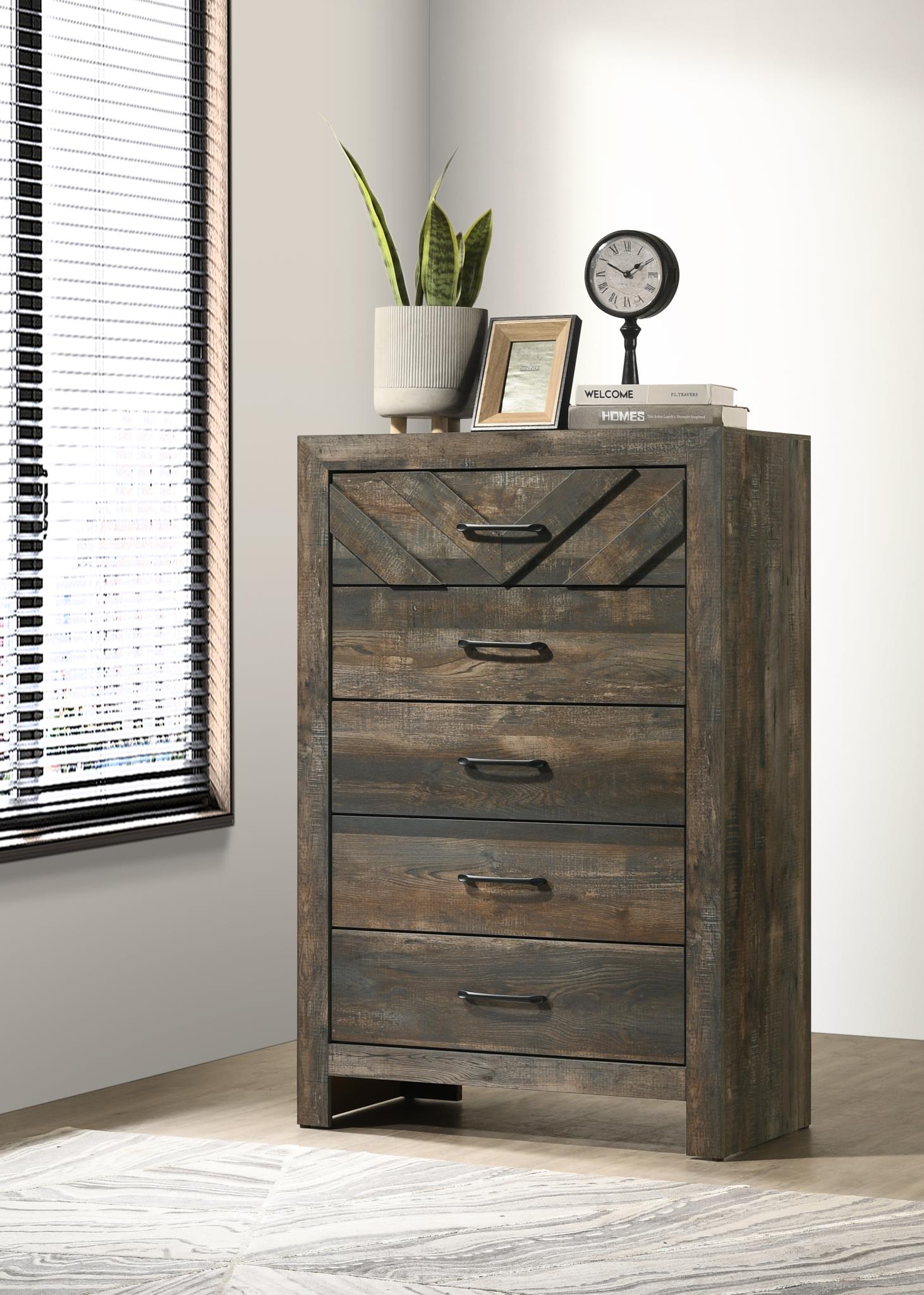 King Bed Frame - Dresser - Mirror - Chest - Nightstand — photo 6