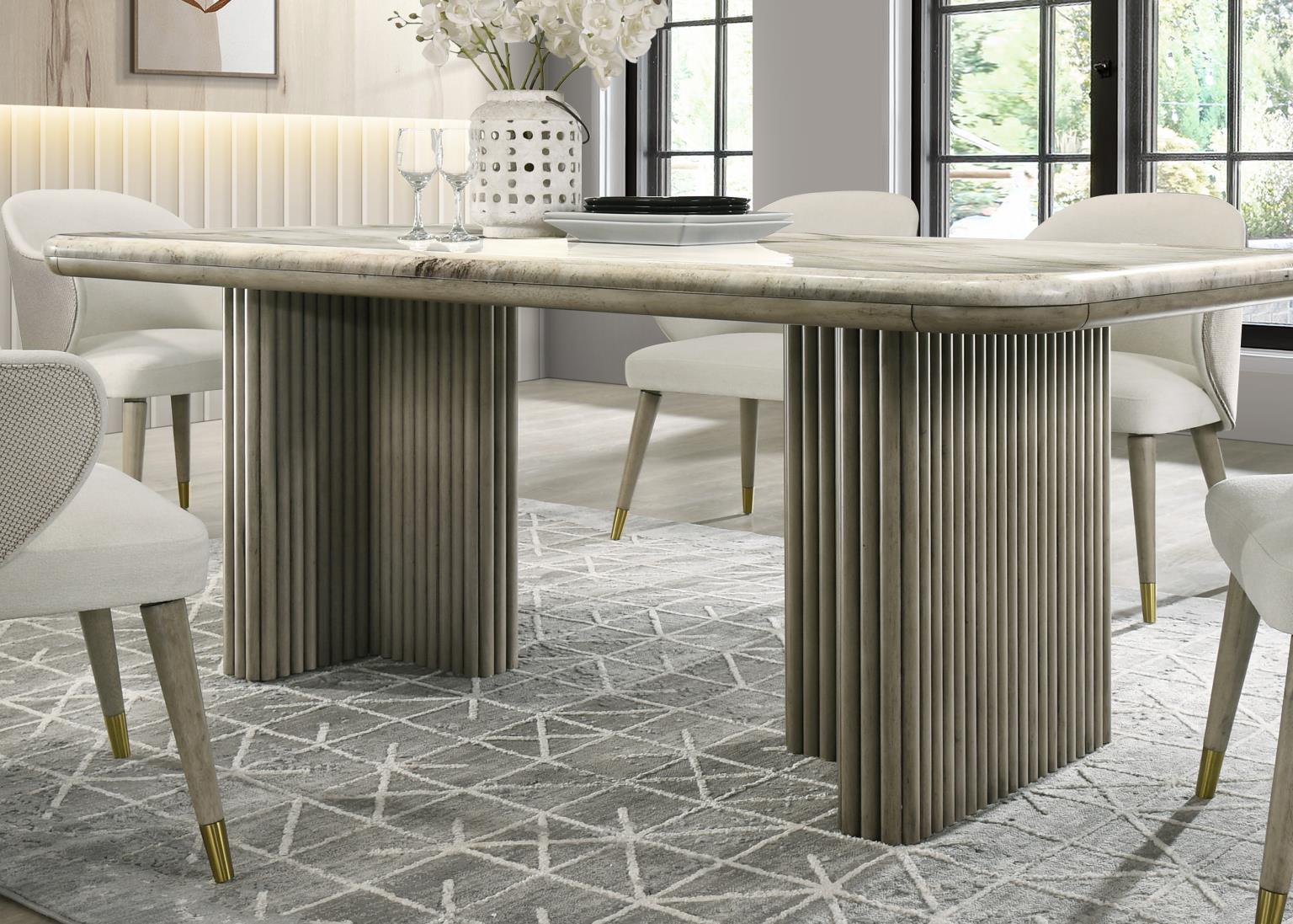 Dining Table — photo 3