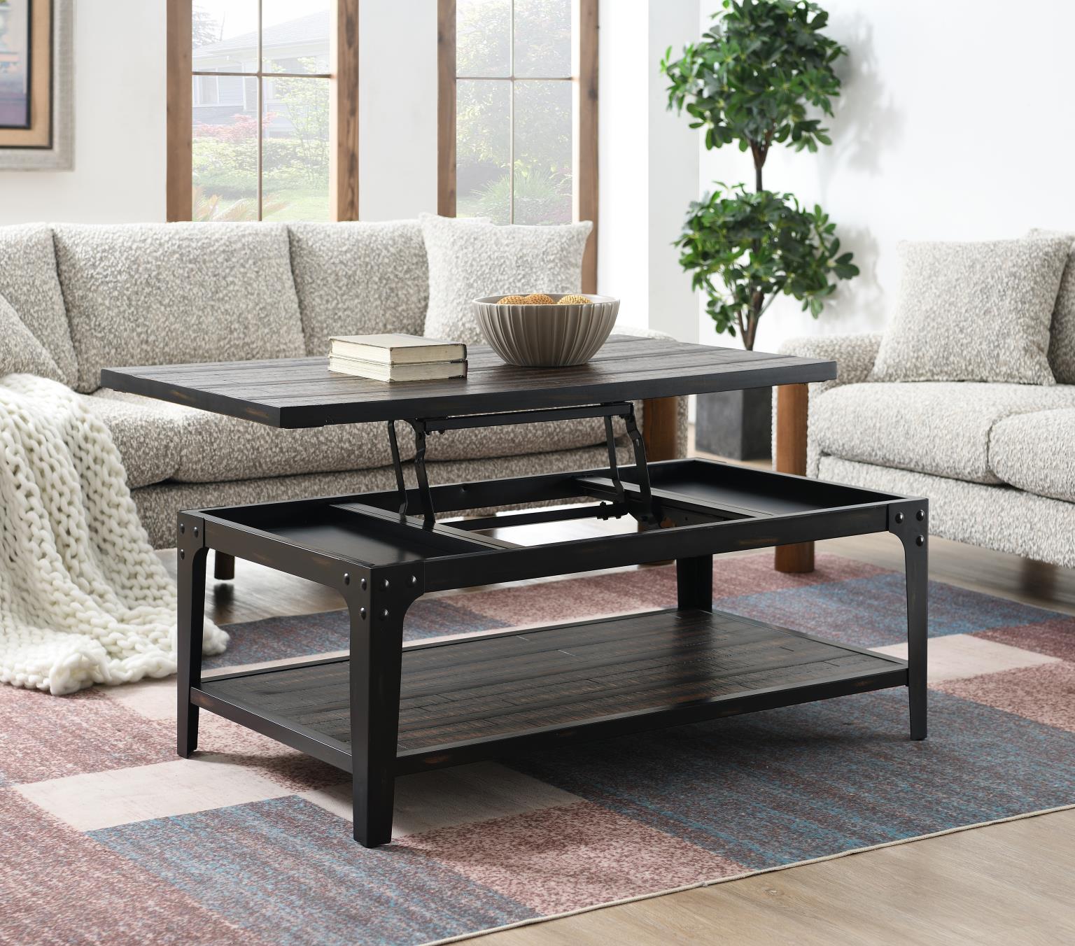 Coffee Table — photo 3
