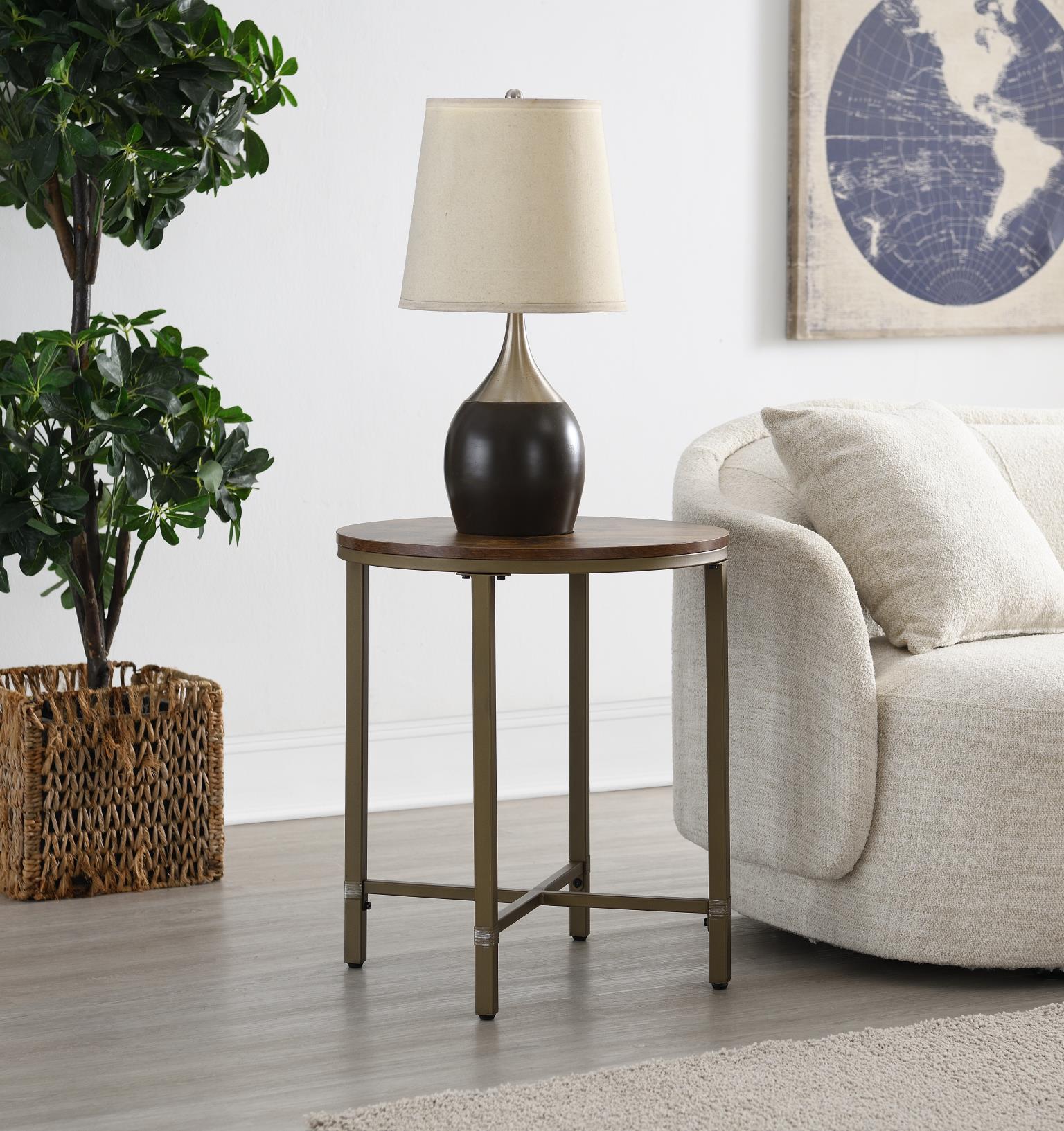 Round Coffee Table & 2 End Table — photo 3
