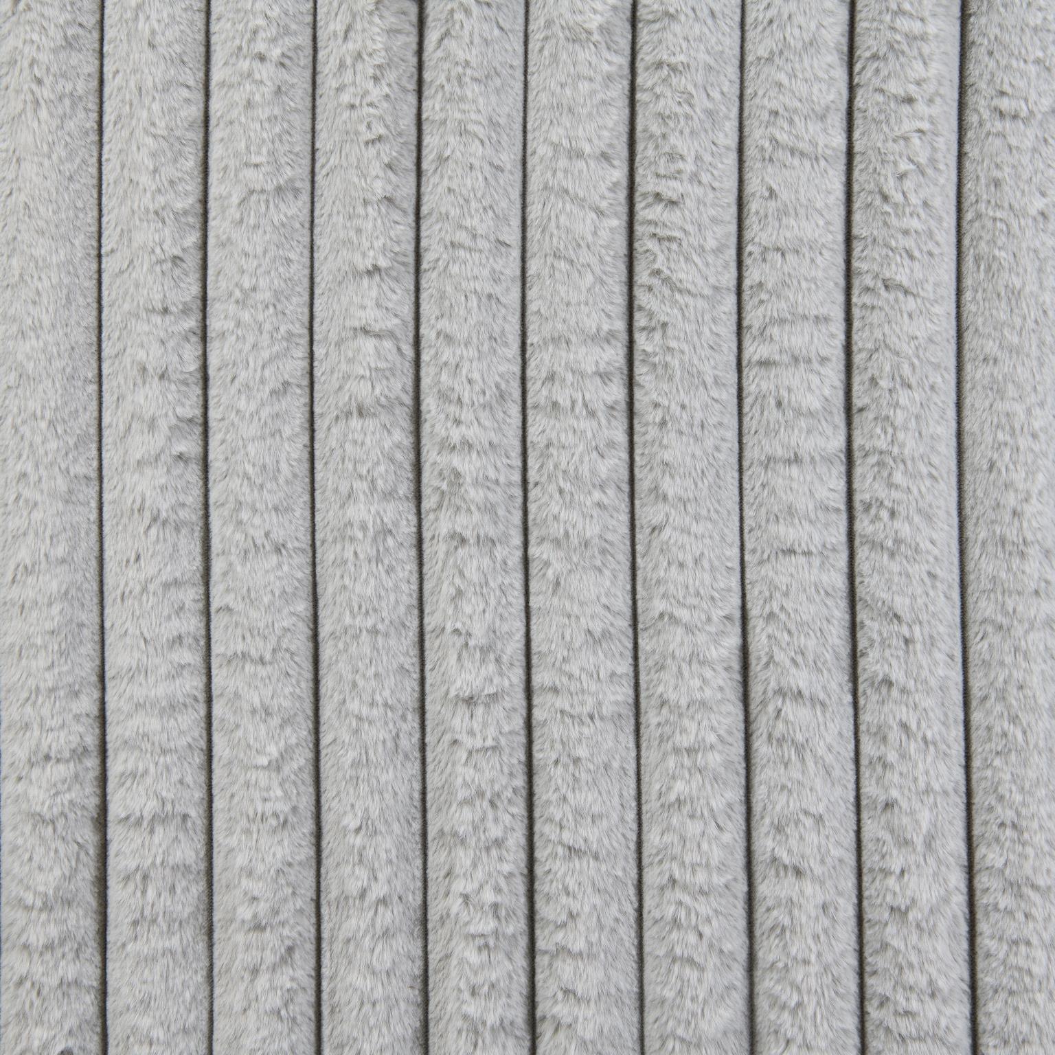 Light Gray — photo 3