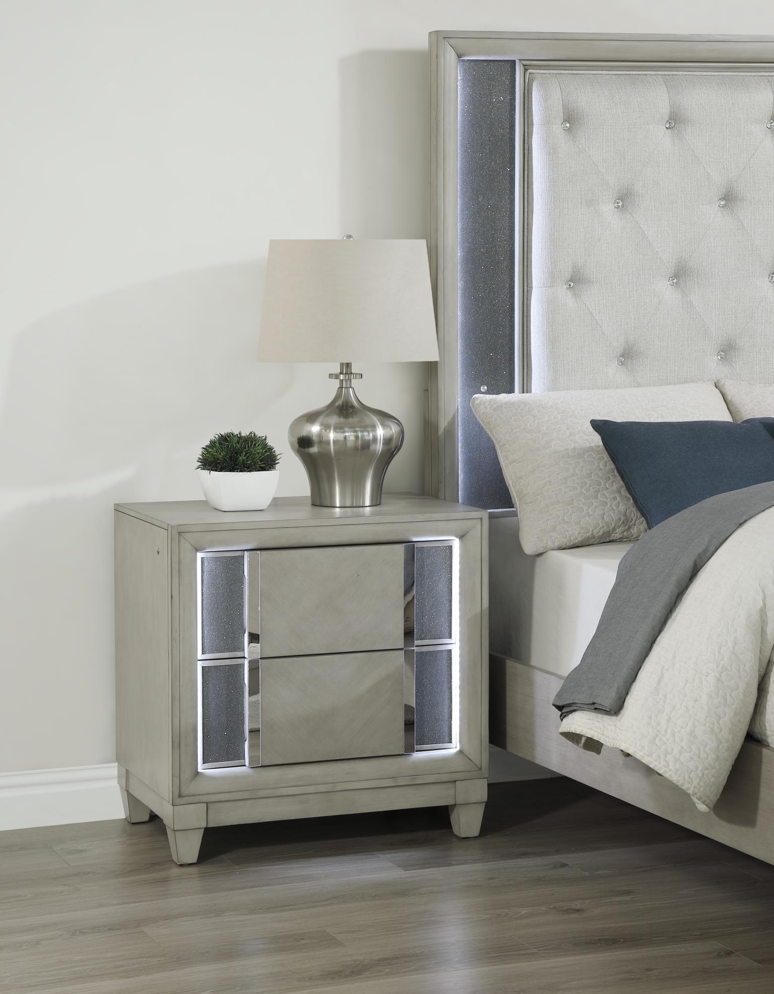 King Bed Frame - Dresser - Mirror - Chest - Nightstand — photo 11