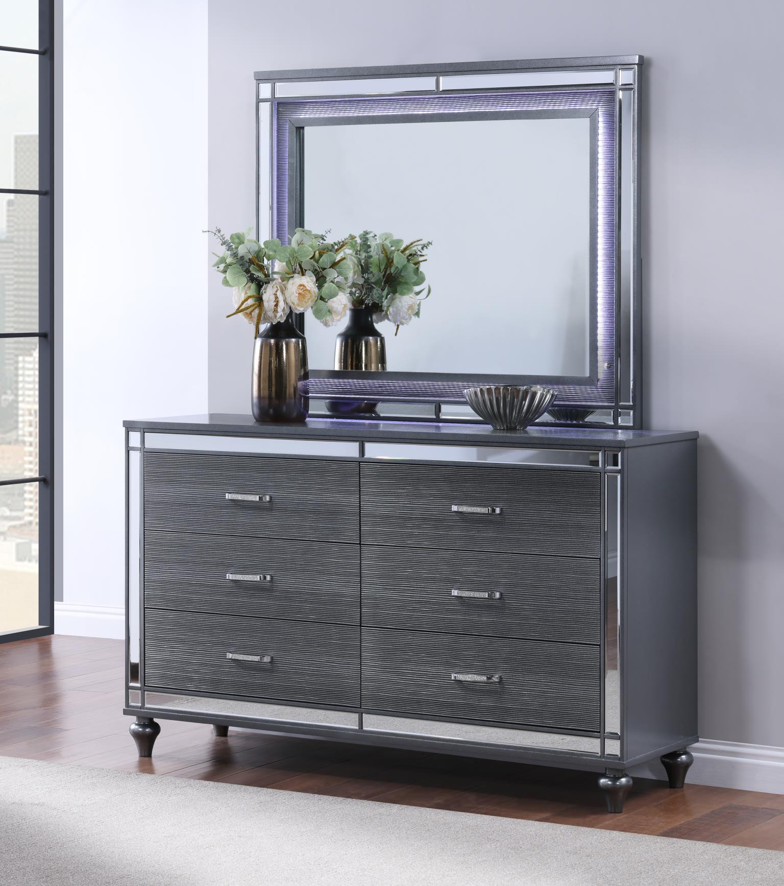 King Bed Frame - Dresser - Mirror - Chest - Nightstand — photo 8