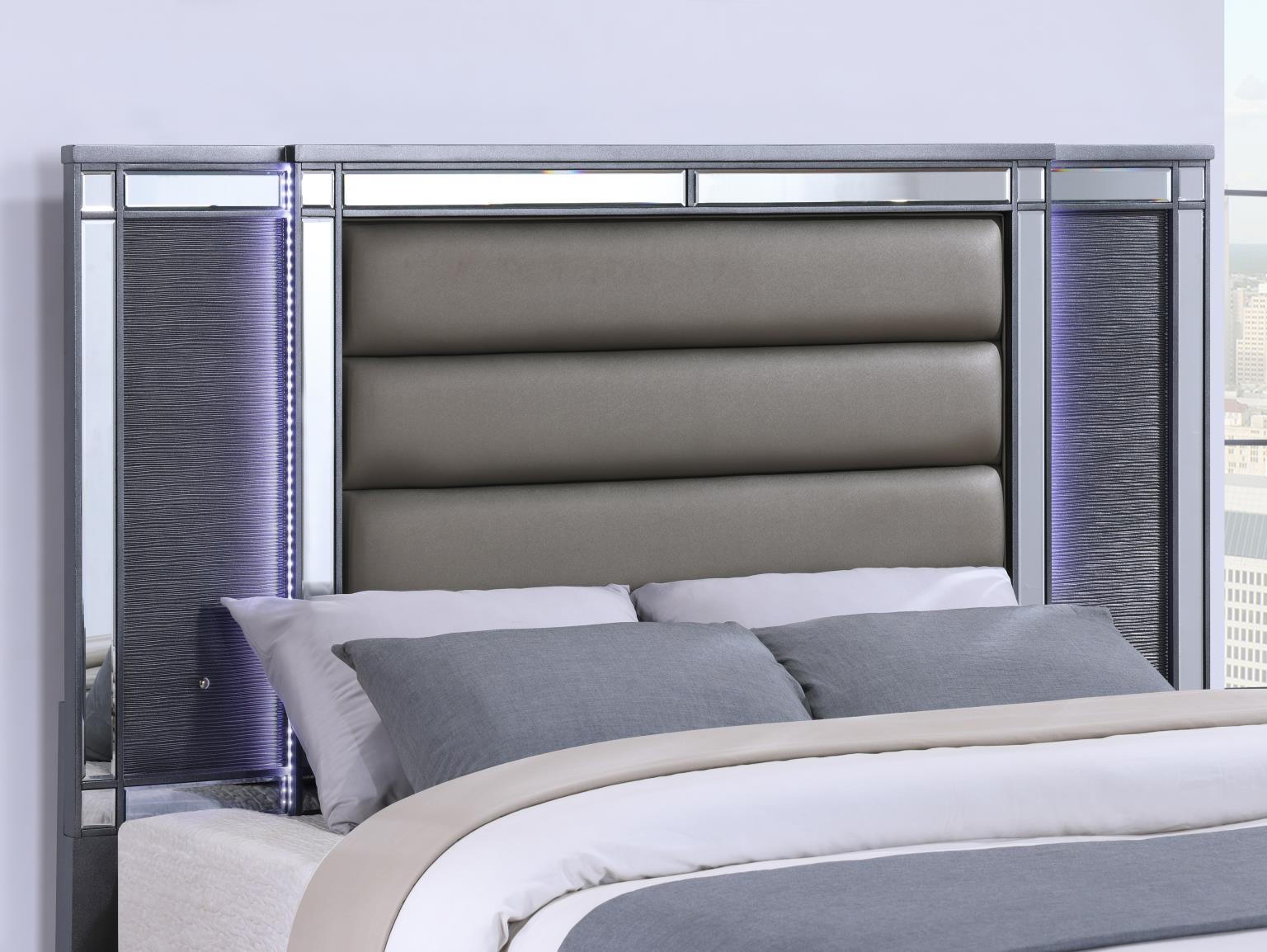 King Bed Frame - Dresser - Mirror - Chest - Nightstand — photo 2