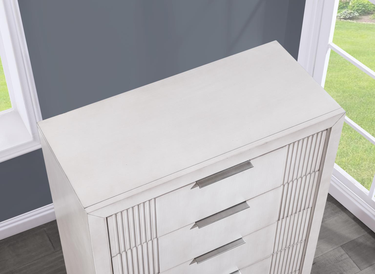 King Bed Frame - Dresser - Mirror - Chest - Nightstand — photo 6