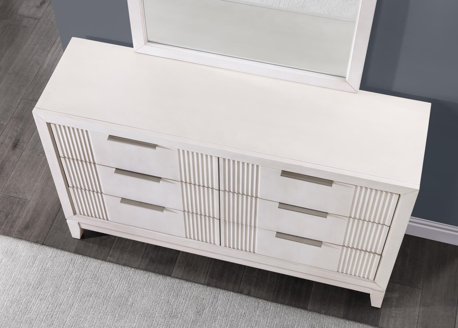 King Bed Frame - Dresser - Mirror - Chest - Nightstand — photo 5