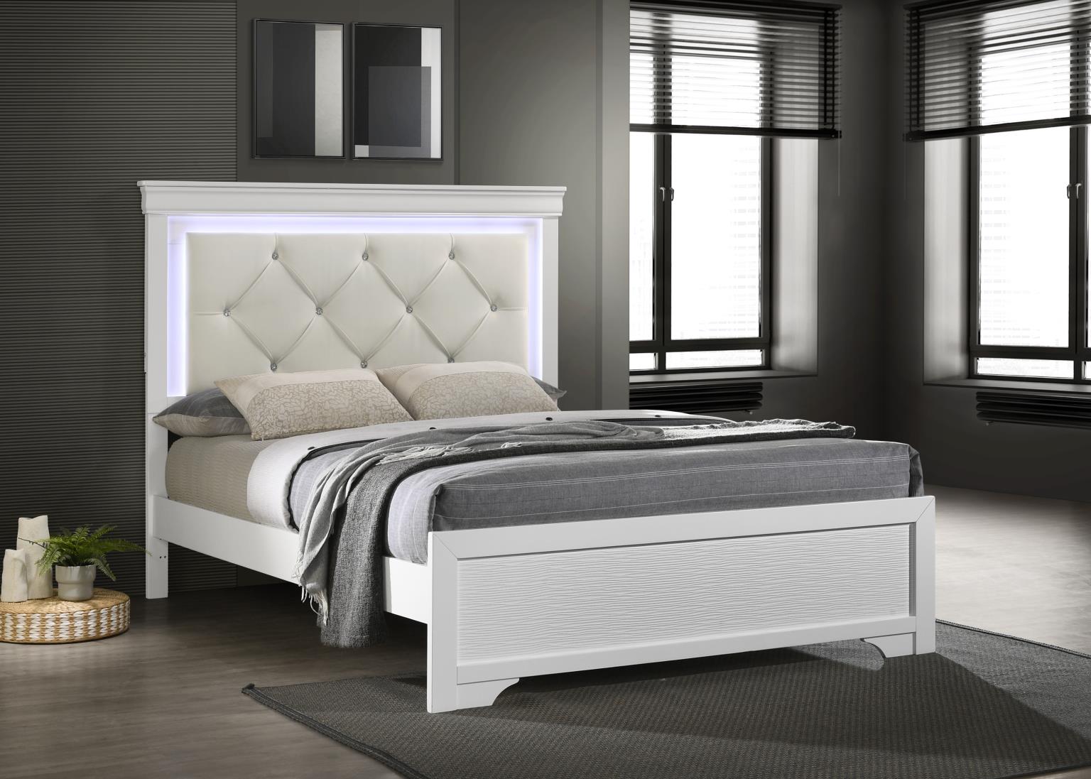 King Bed Frame - Dresser - Mirror - Chest - Nightstand — photo 6