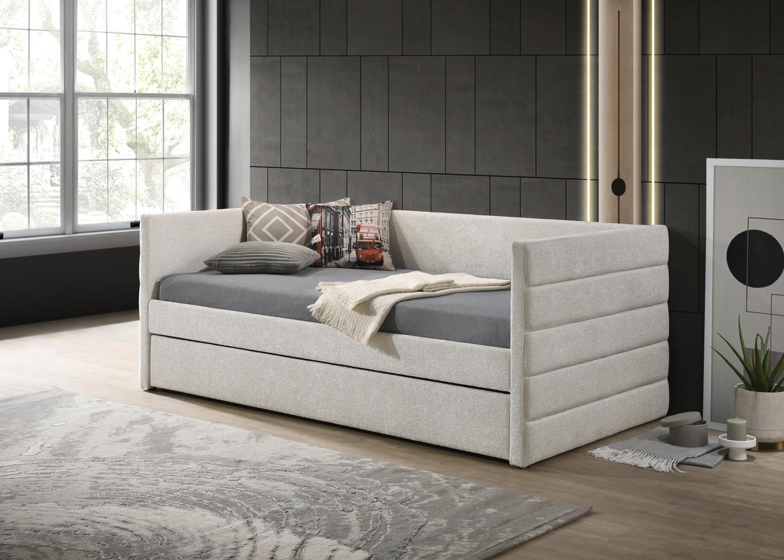 Pearl Daybed — photo 2