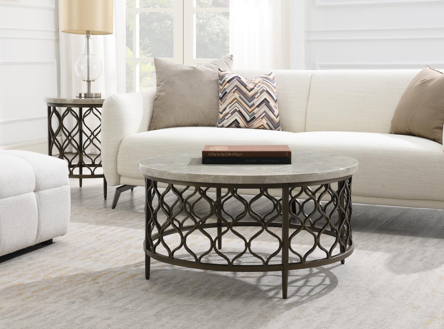 Brown Coffee Table & 2 End Table — photo 2