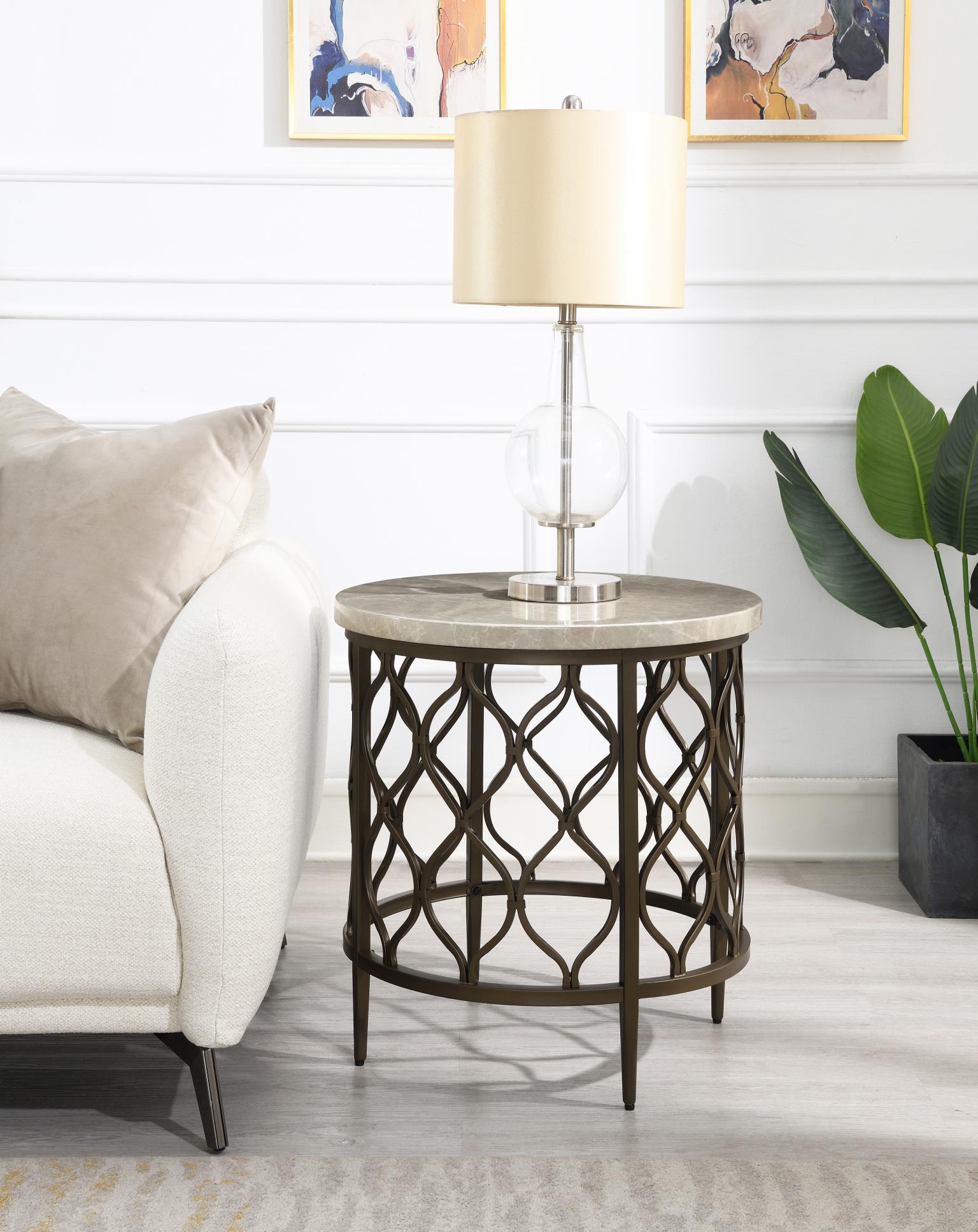 Brown Coffee Table & 2 End Table — photo 3