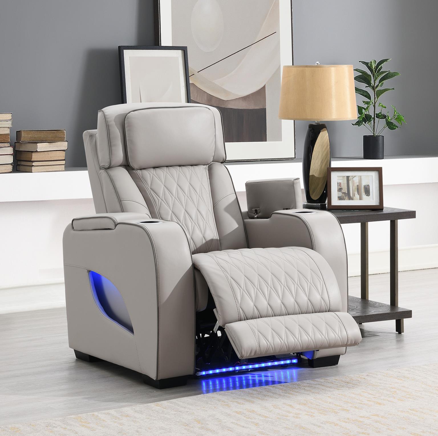 Power Reclining — photo 10