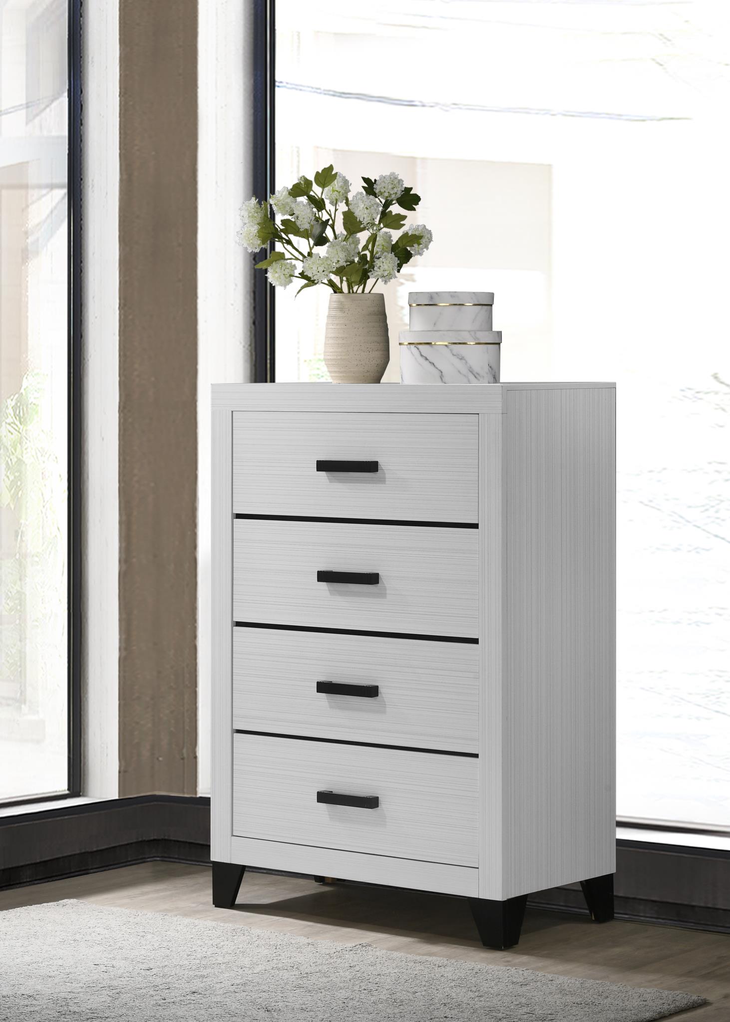 King Bed Frame - Dresser - Mirror - Chest - Nightstand — photo 5