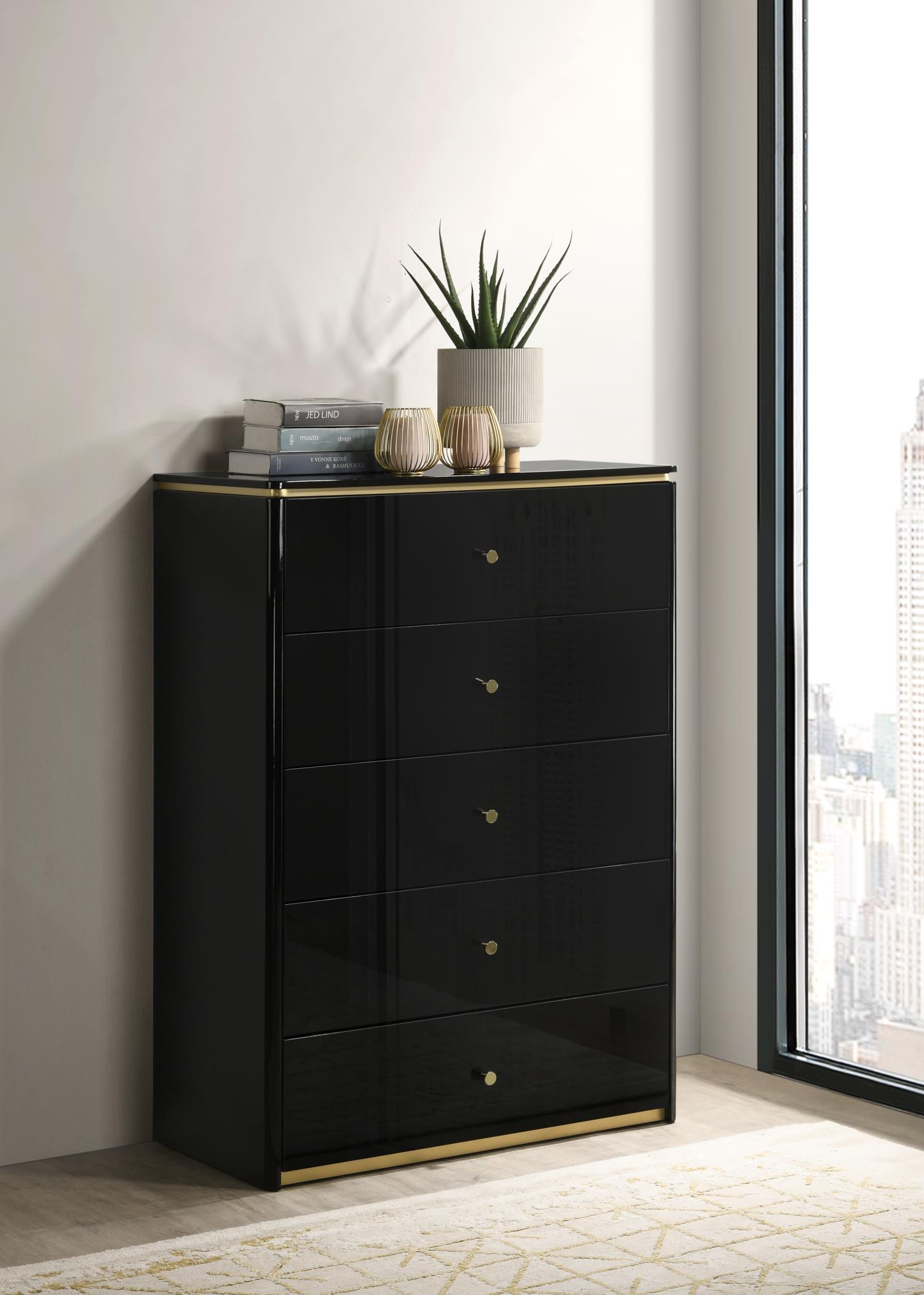 King Bed Frame - Dresser - Mirror - Chest - Nightstand — photo 4