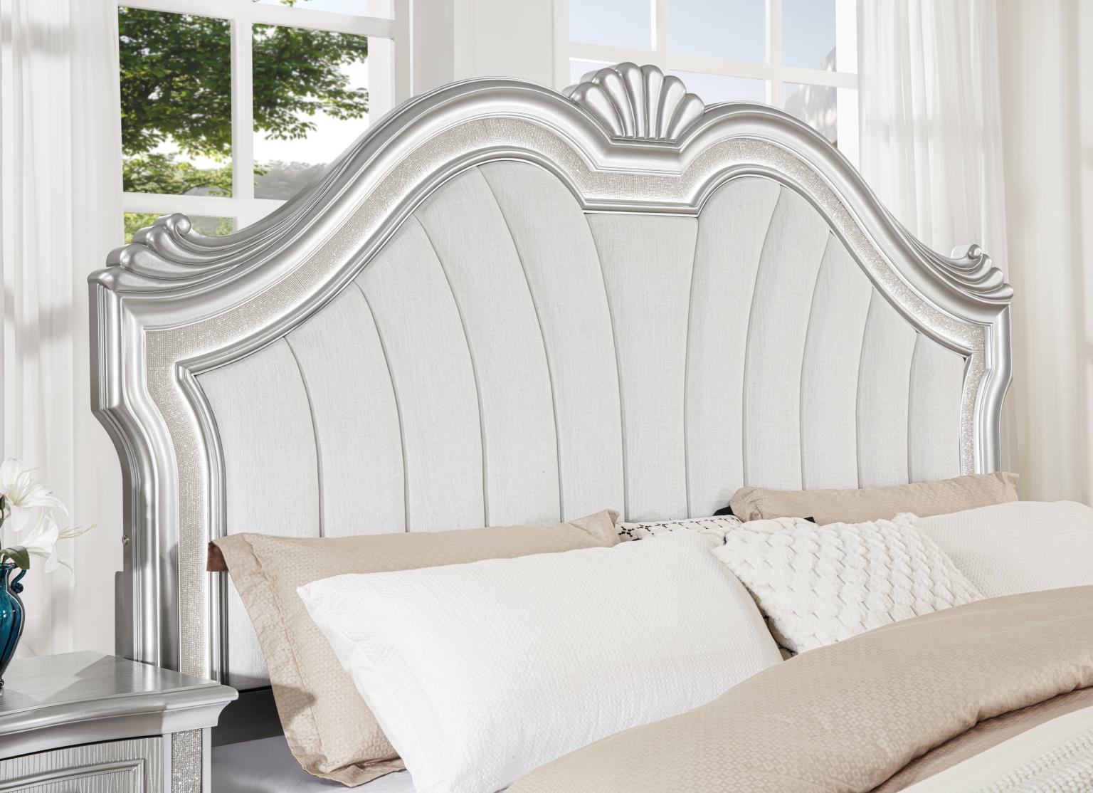 King Bed Frame - Dresser - Mirror - Chest - Nightstand — photo 6