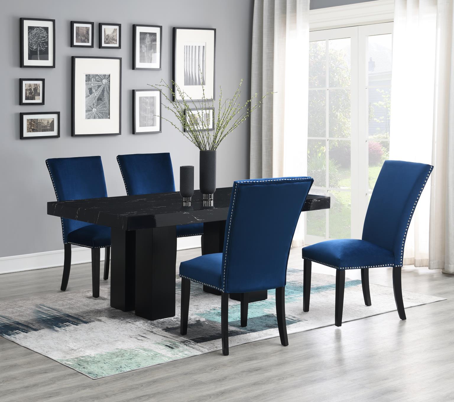 Dining Table — photo 6