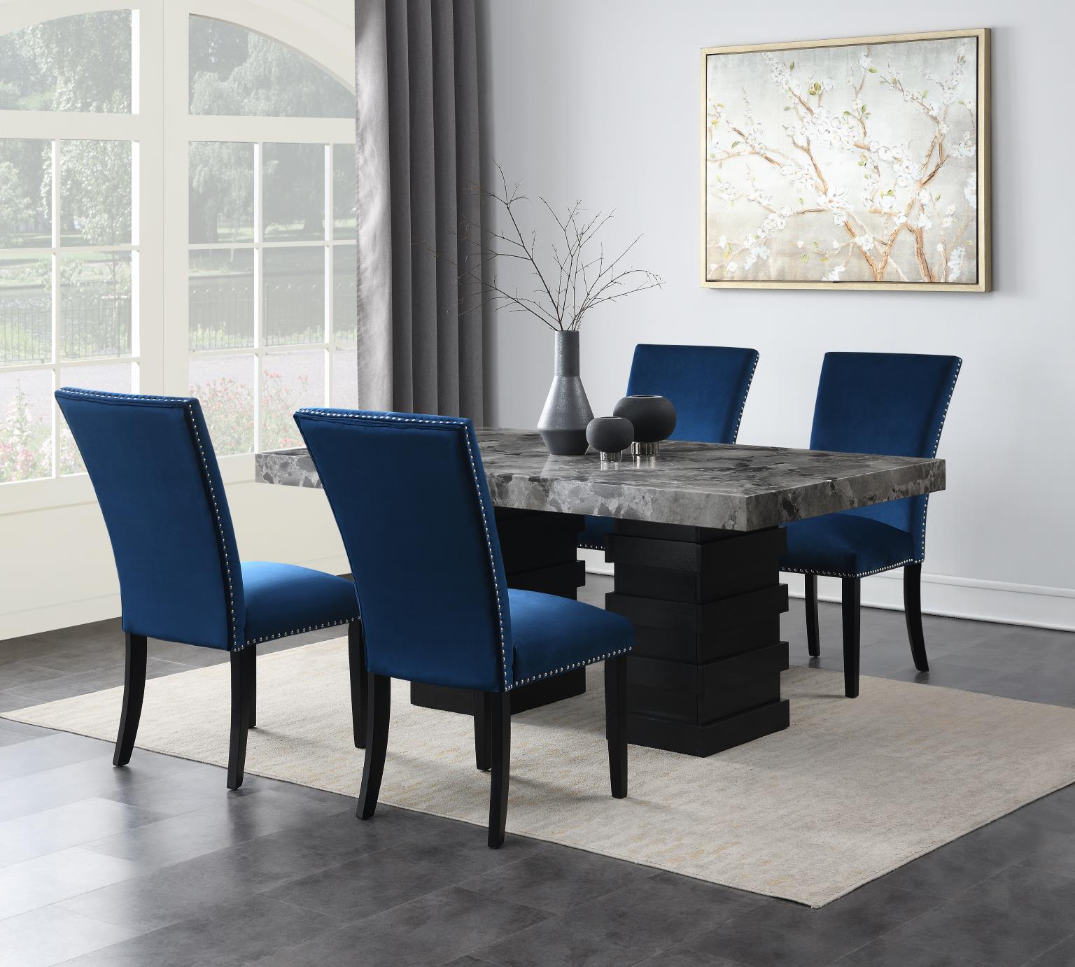 Dining Table — photo 6