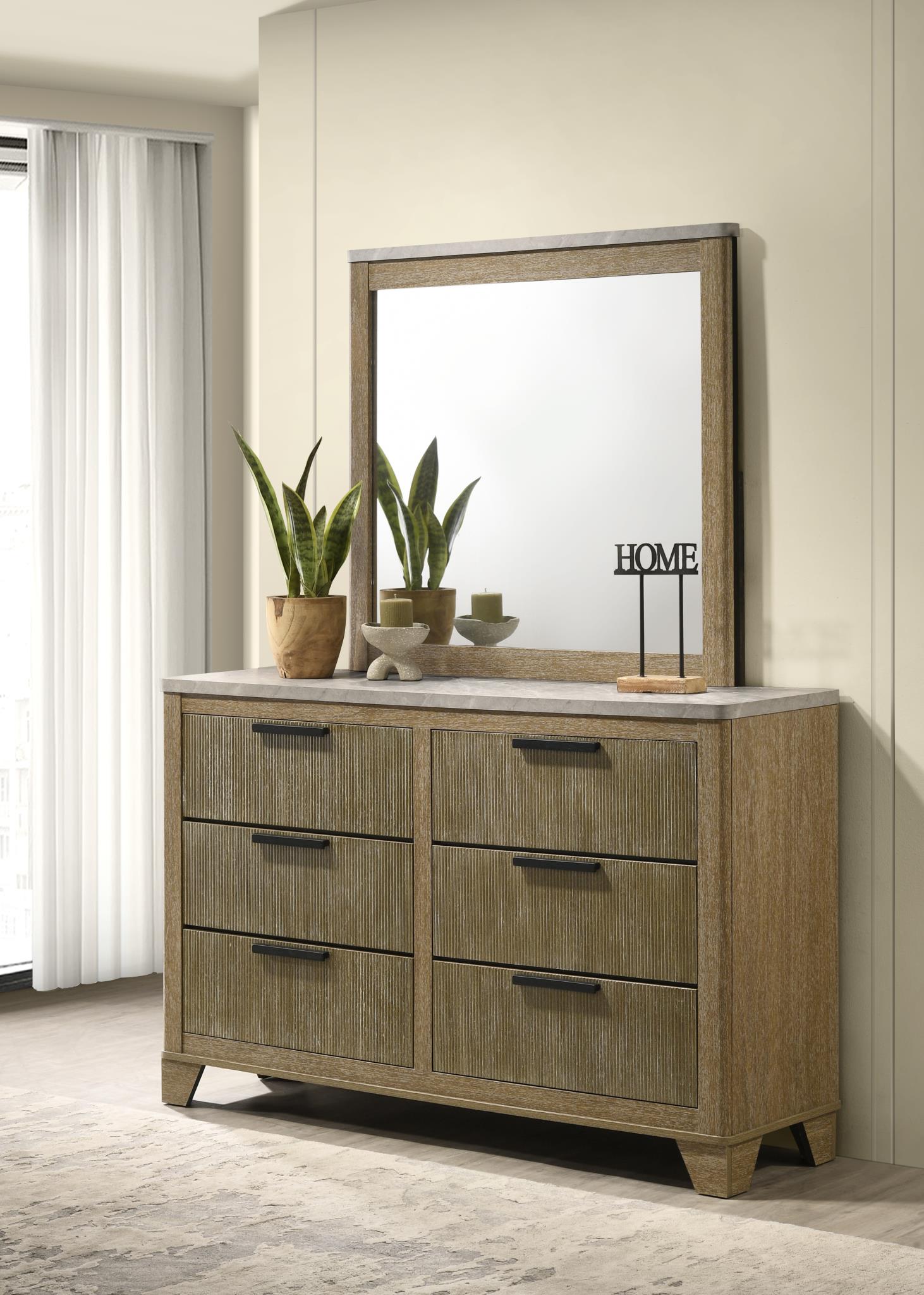 King Bed Frame - Dresser - Mirror - Chest - Nightstand — photo 3