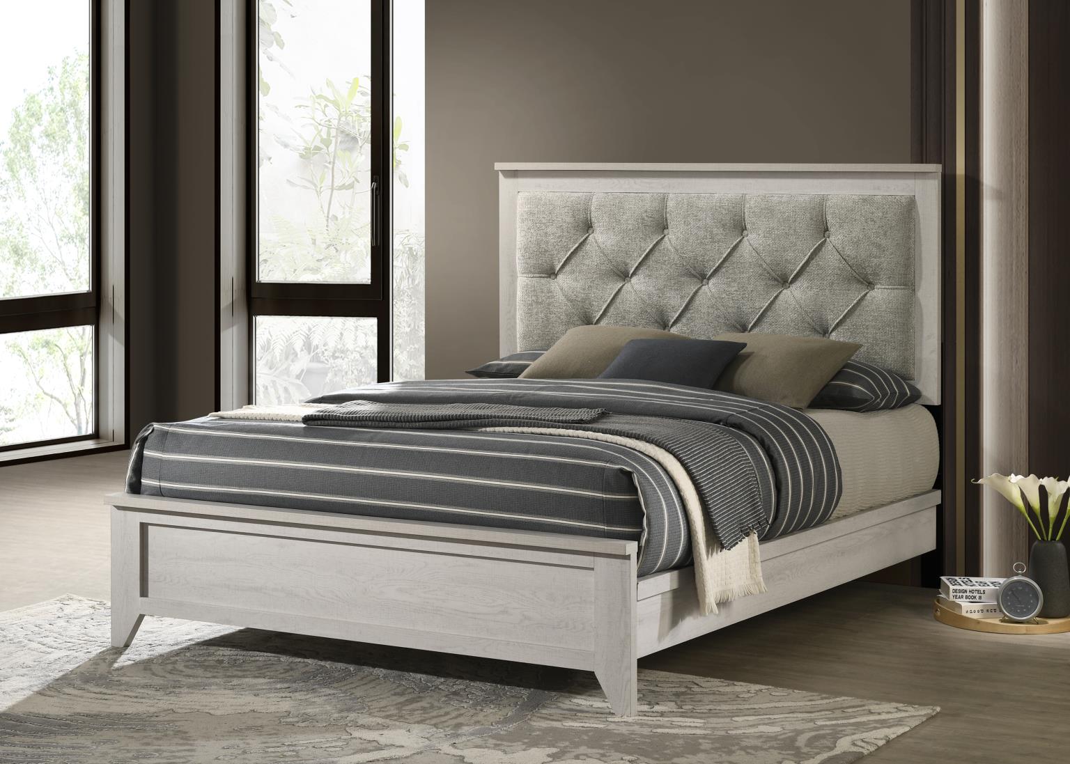 King Bed Frame - Dresser - Mirror - Chest - Nightstand — photo 2