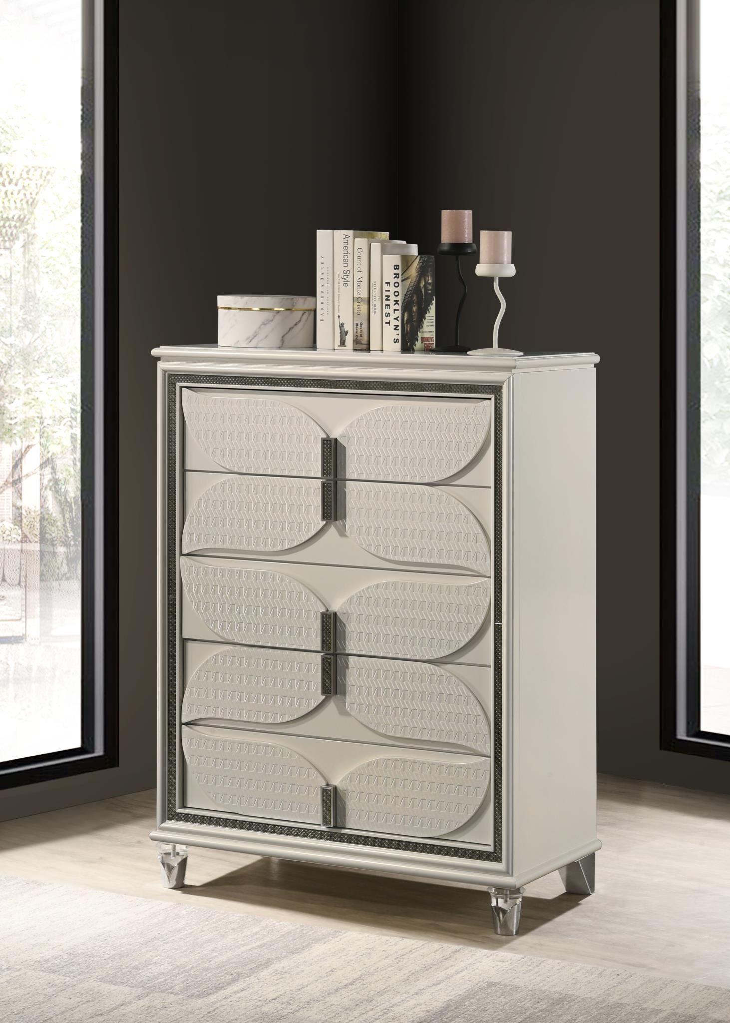 King Bed Frame - Dresser - Mirror - Chest - Nightstand — photo 4