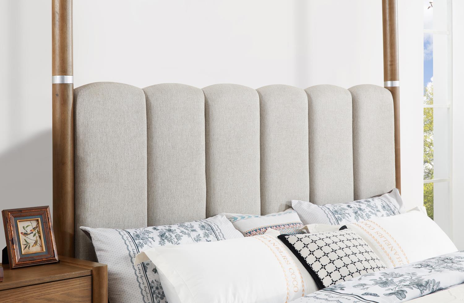King Bed Frame - Dresser - Mirror - Chest - Nightstand — photo 6